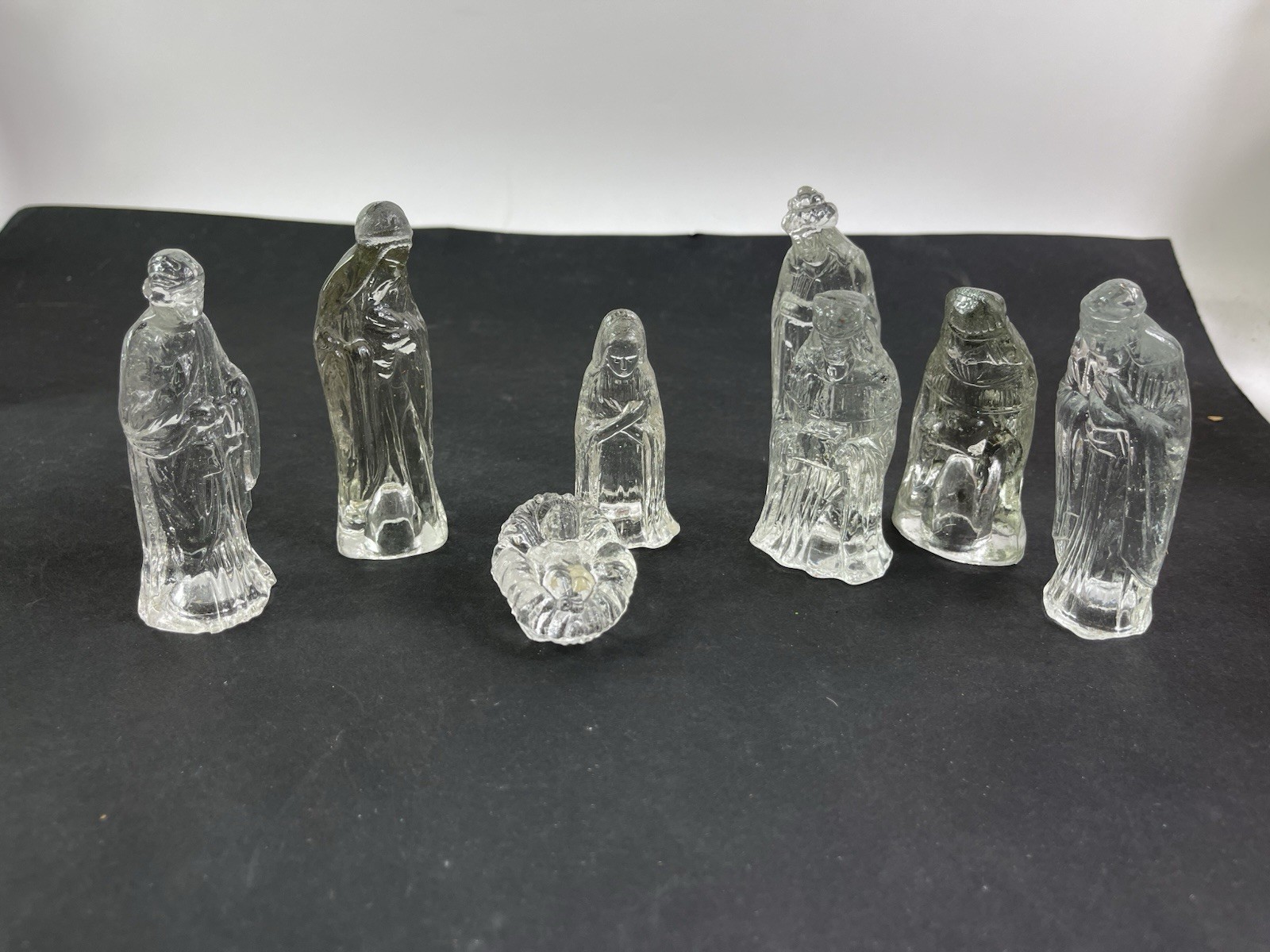Vtg Nativity Set Crystal Glass Baby Jesus Christmas 3 3/4 Vtg Nativity Set Crystal Glass Baby Jesus Christmas 3 3/4