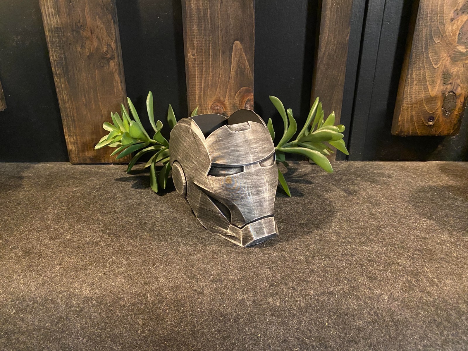 Vintage style Super Soldier Flower Pot Planter Pencil Cup Vintage style Super Soldier Flower Pot Planter Pencil Cup