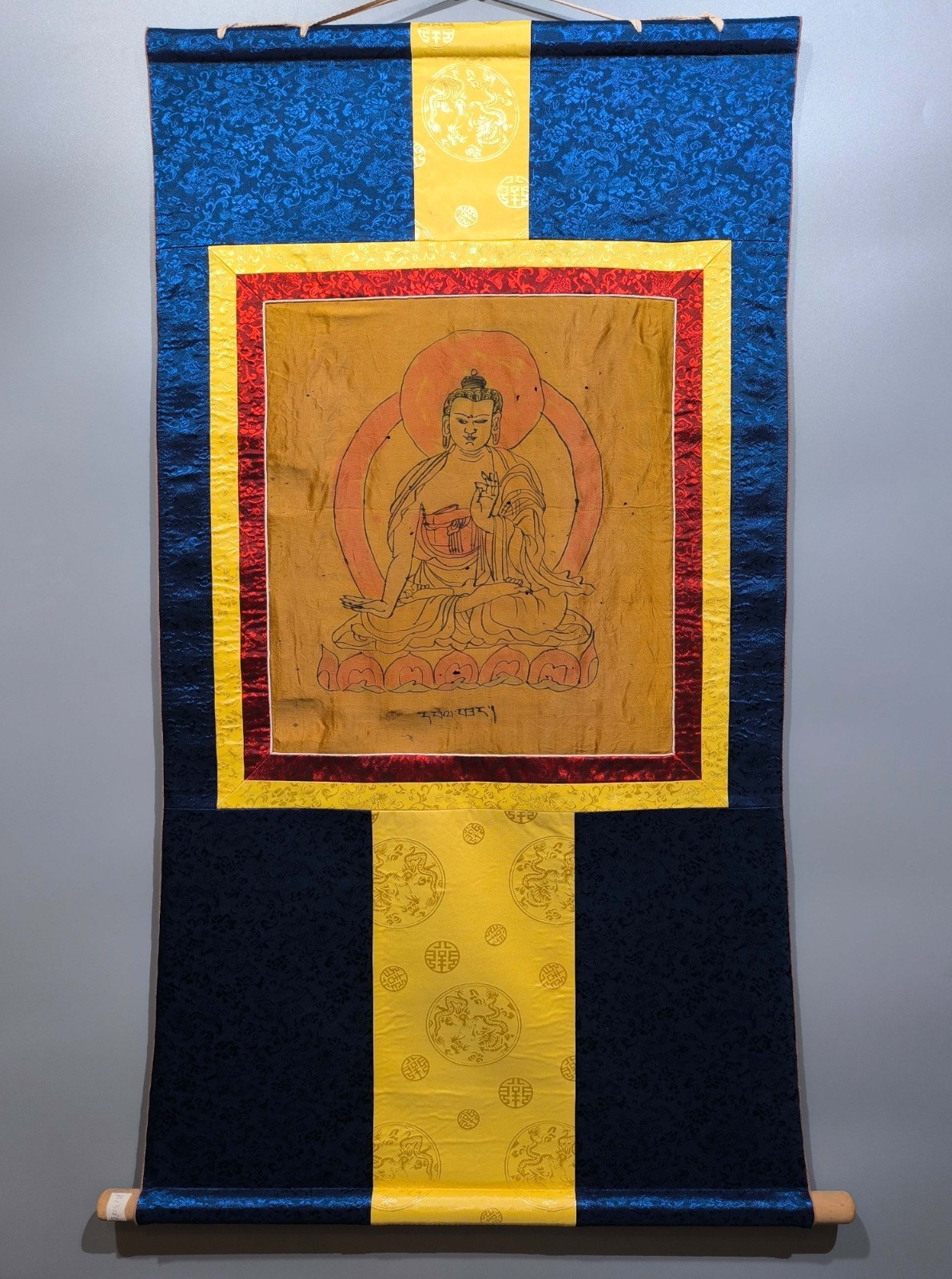 Real Tibet 19th Century Old Antique Buddhist H-Painted Thangka Sakyamuni Buddha Real Tibet 19th Century Old Antique Buddhist H-Painted Thangka Sakyamuni Buddha