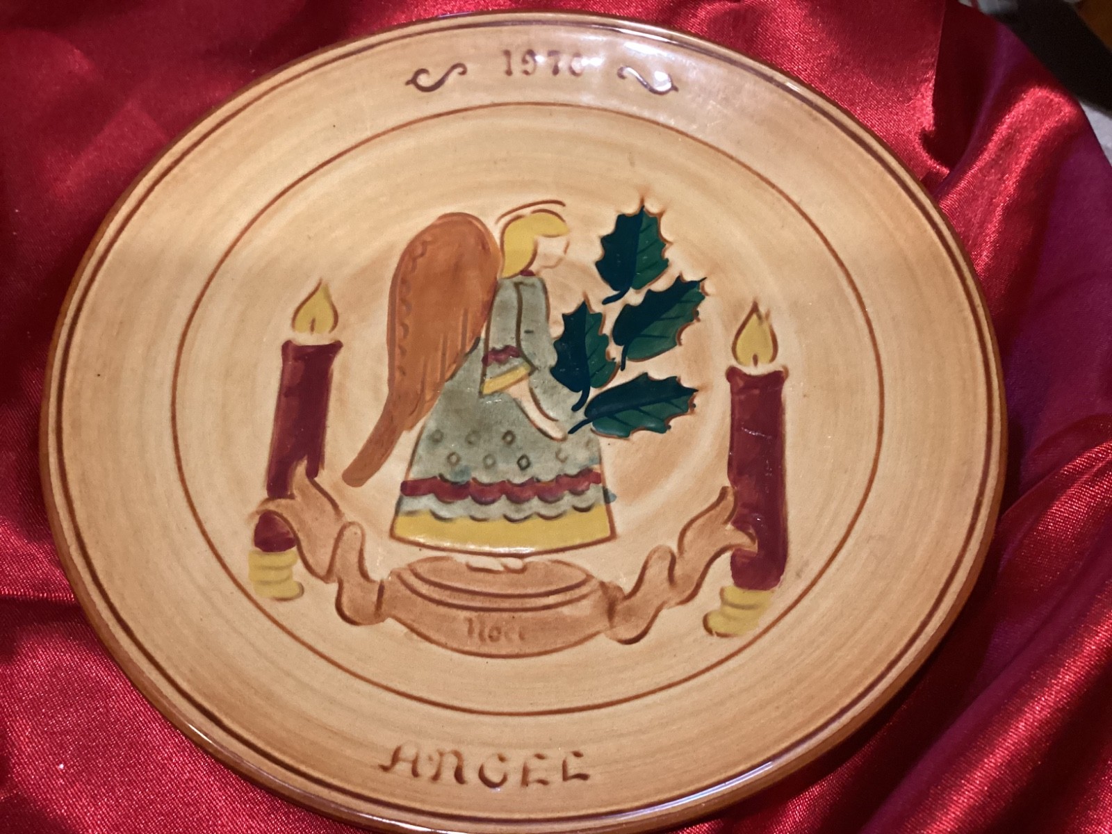 1970 Pennsbury Pottery Angel Christmas Plate First Edition Mint
