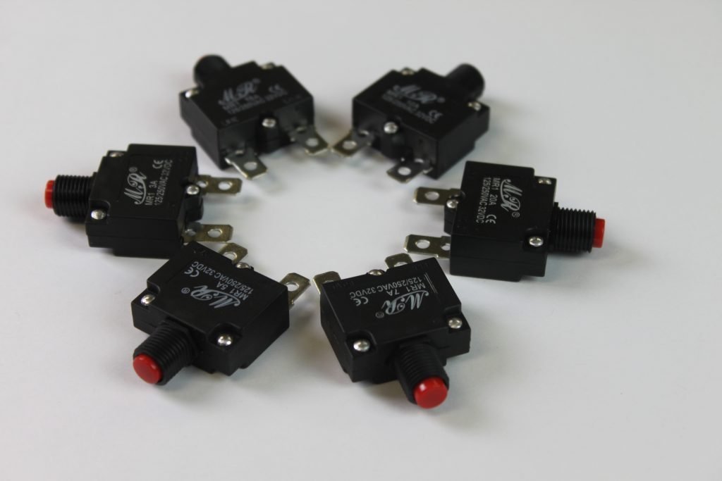 Arcade & Pinball Circuit Breaker (3A, 5A, 7A, 10A, 15A, 20A) Save Fuses-Breakers
