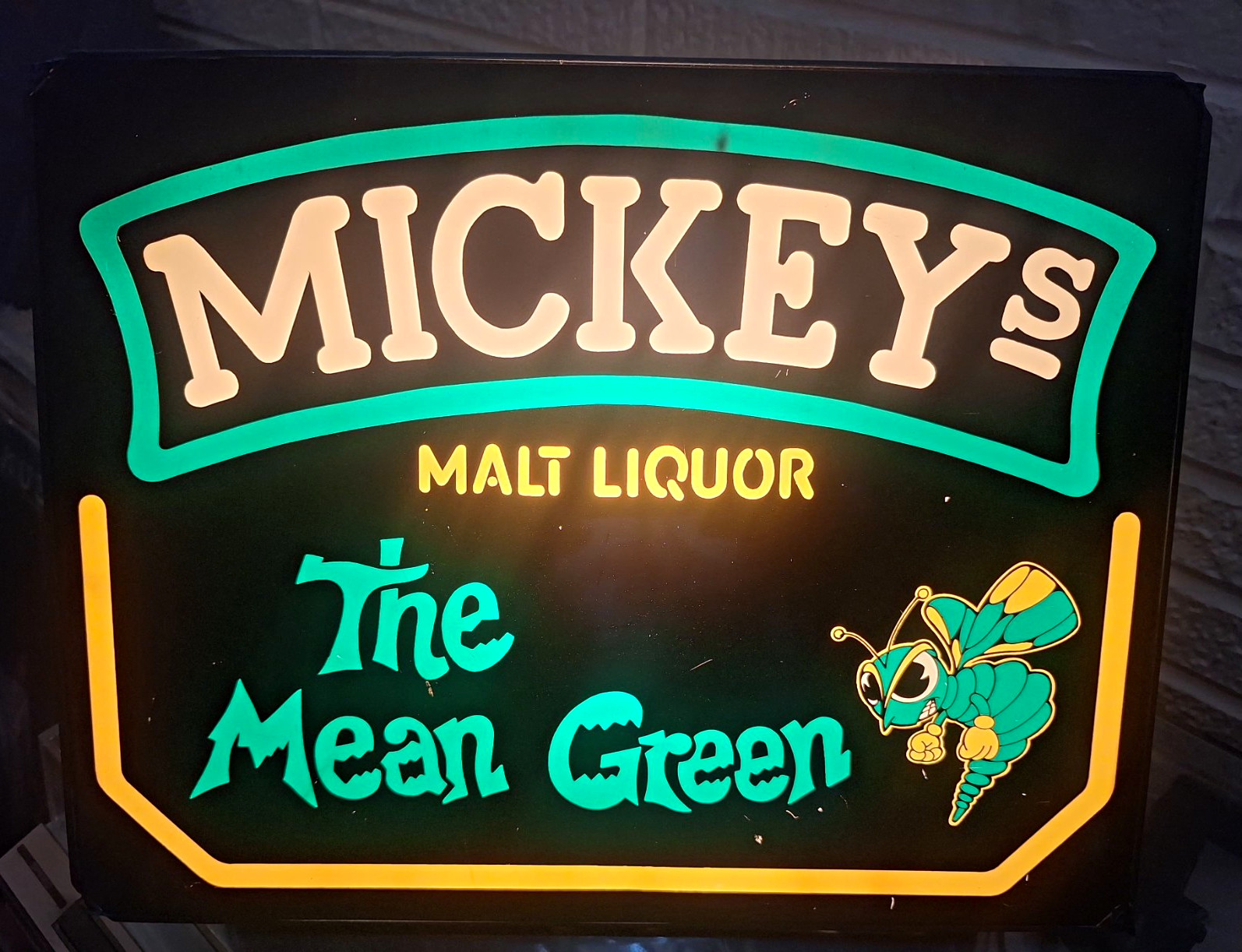 Vintage 1980s Beer Sign Lighted Mickey\'s The Mean Green Malt Liquor