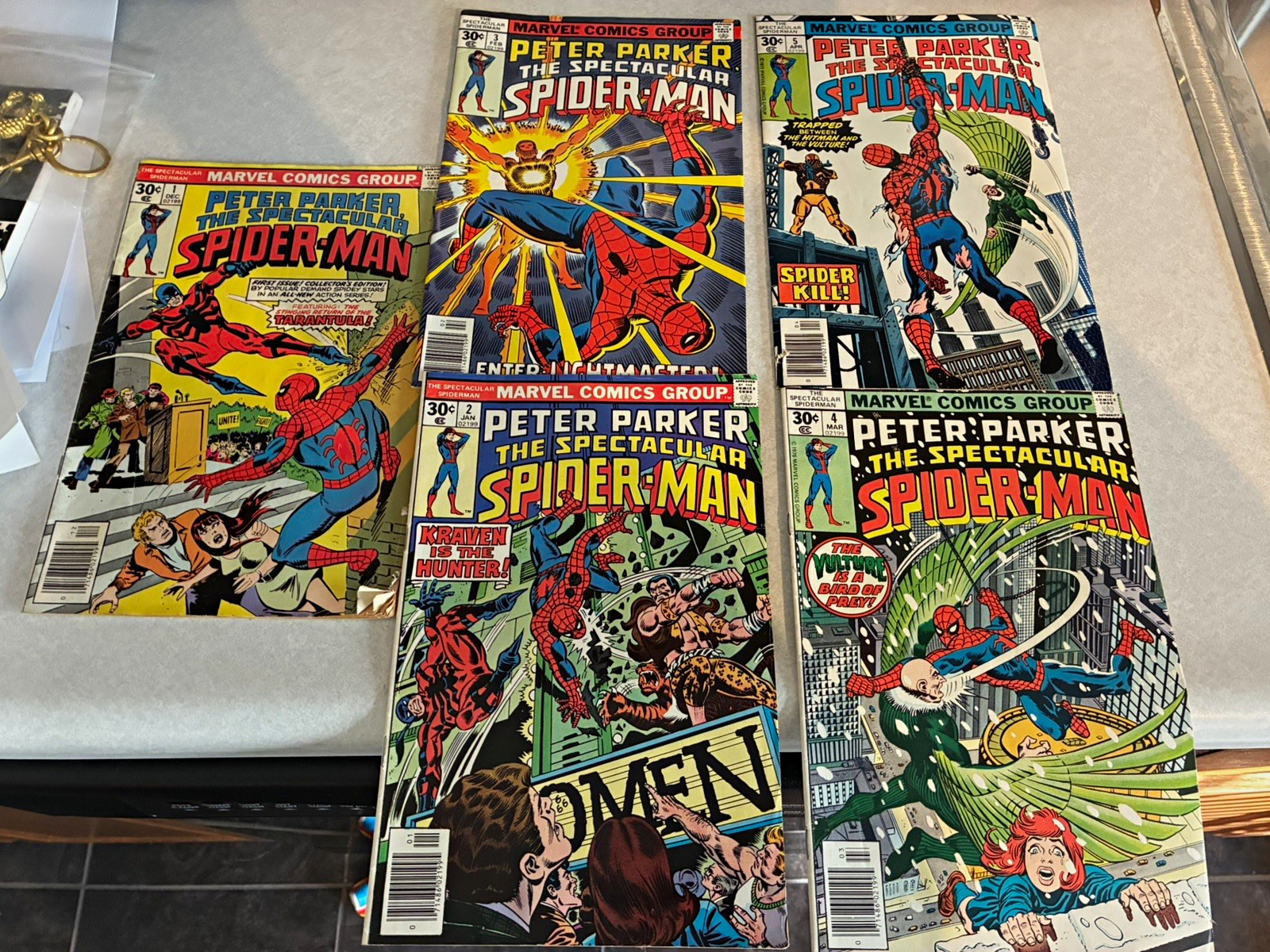 Marvel Peter Parker Spectacular Spider-Man #1 -#5 (1976) Mantlo Buscema Marvel Peter Parker Spectacular Spider-Man #1 -#5 (1976) Mantlo Buscema