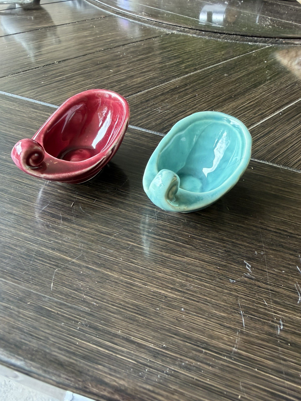 McCoy Vintage Ceramic Cornucopia Leaf Boat Nut Dishes Pair Mint McCoy Vintage Ceramic Cornucopia Leaf Boat Nut Dishes Pair Mint