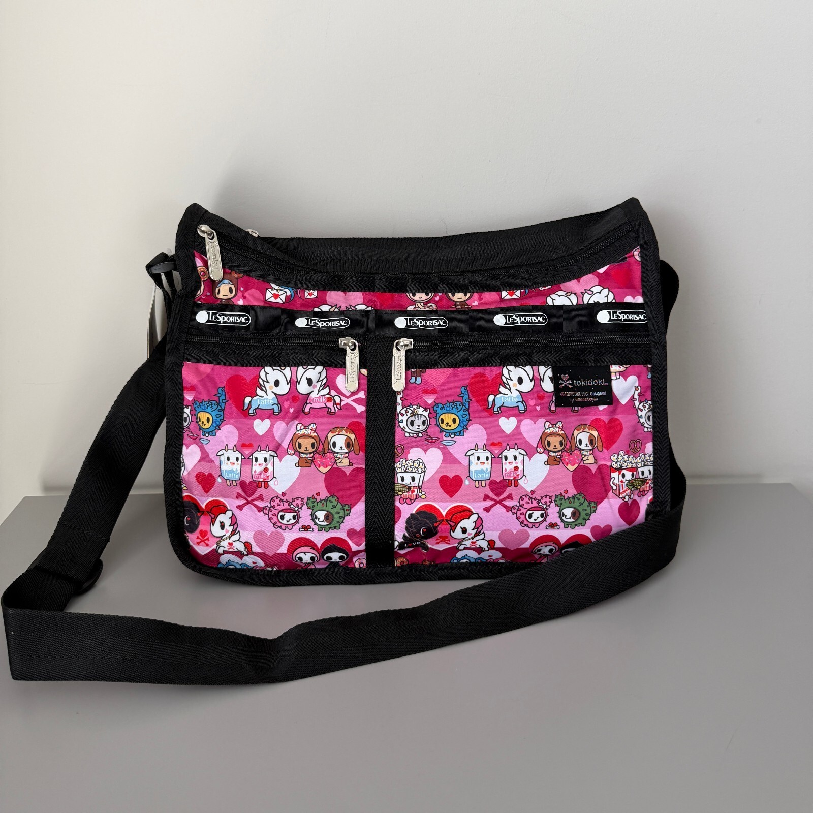 Lesportsac Tokidoki Large Deluxe Everyday Bag NWT Lesportsac Tokidoki Large Deluxe Everyday Bag NWT