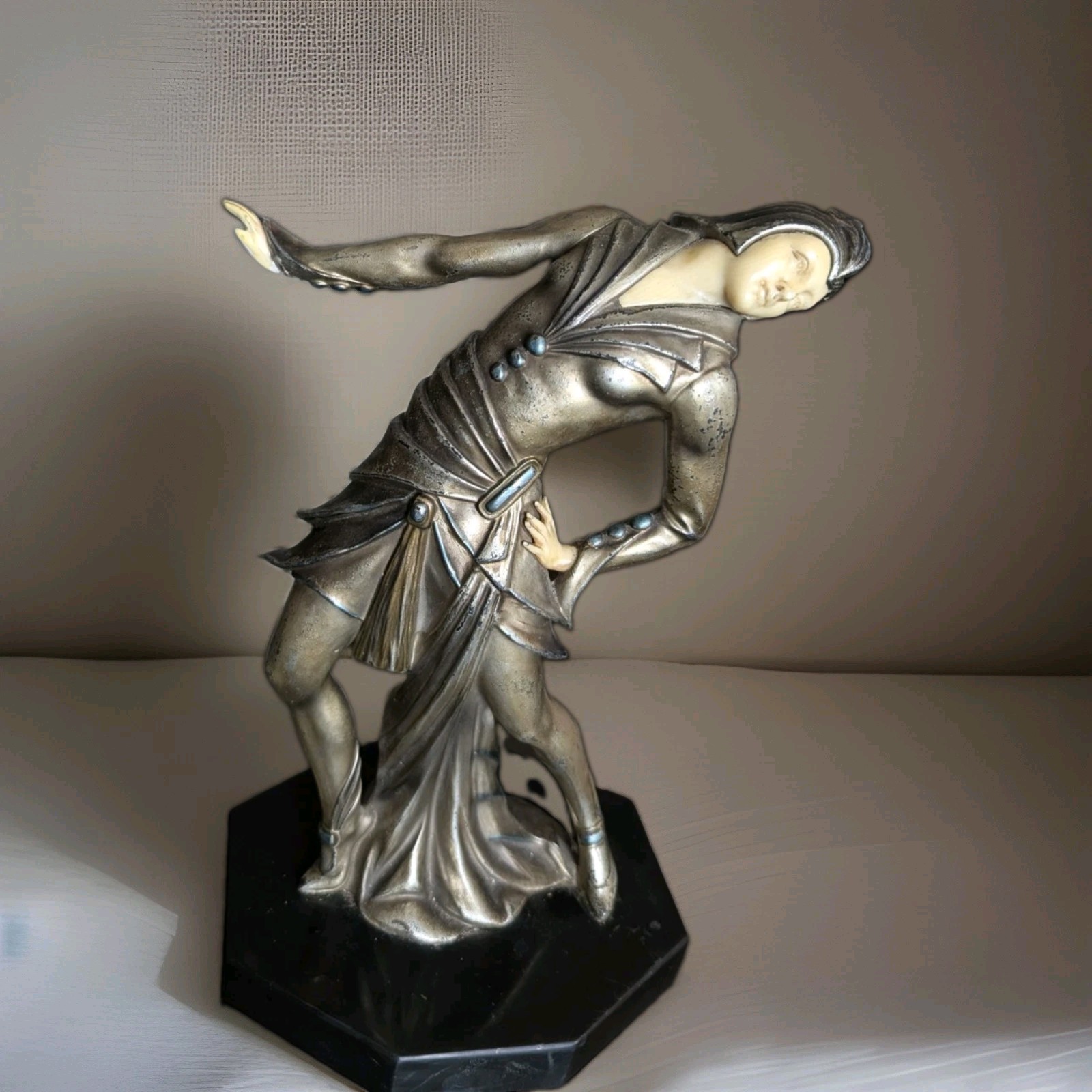 Stunning Art Deco German 10 Stunning Art Deco German 10