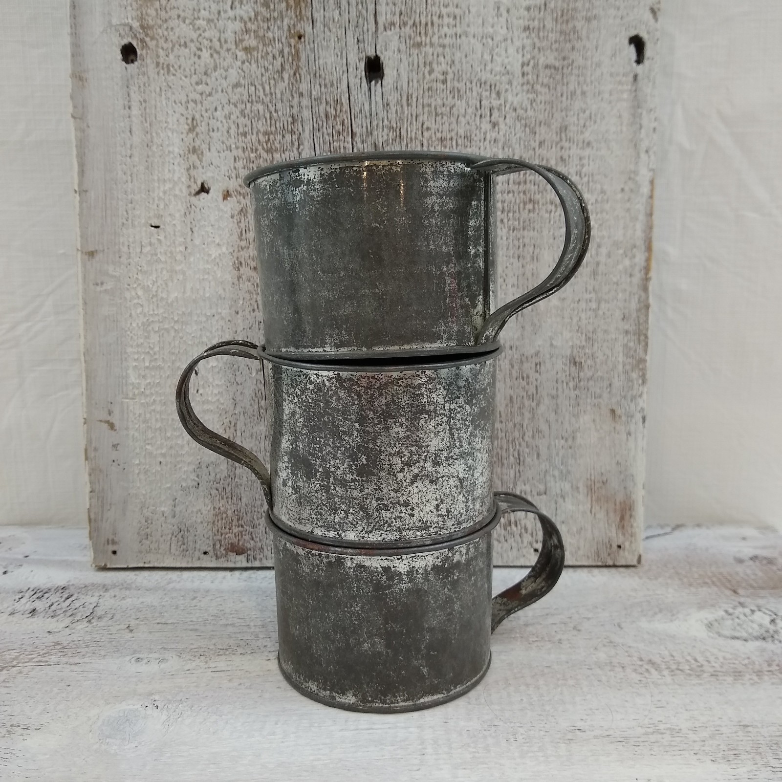 3 Antique Vintage Tin Metal Drinking Cups Rusty Weathered Patina Primitive 3 Antique Vintage Tin Metal Drinking Cups Rusty Weathered Patina Primitive