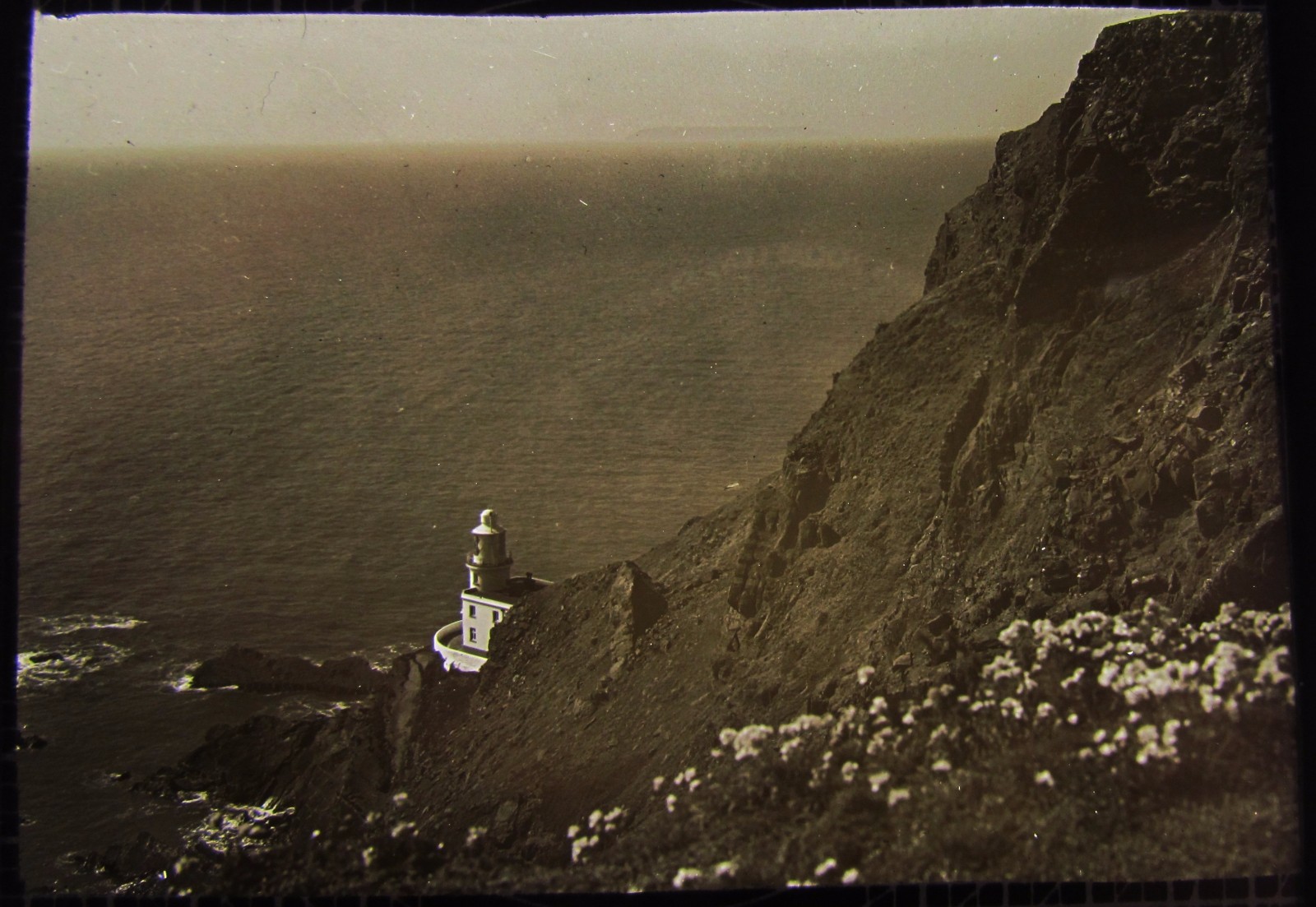 Magic Lantern Slide VIEW FROM HARTLAND POINT DATED 1939 VINTAGE PHOTO DEVON Magic Lantern Slide VIEW FROM HARTLAND POINT DATED 1939 VINTAGE PHOTO DEVON