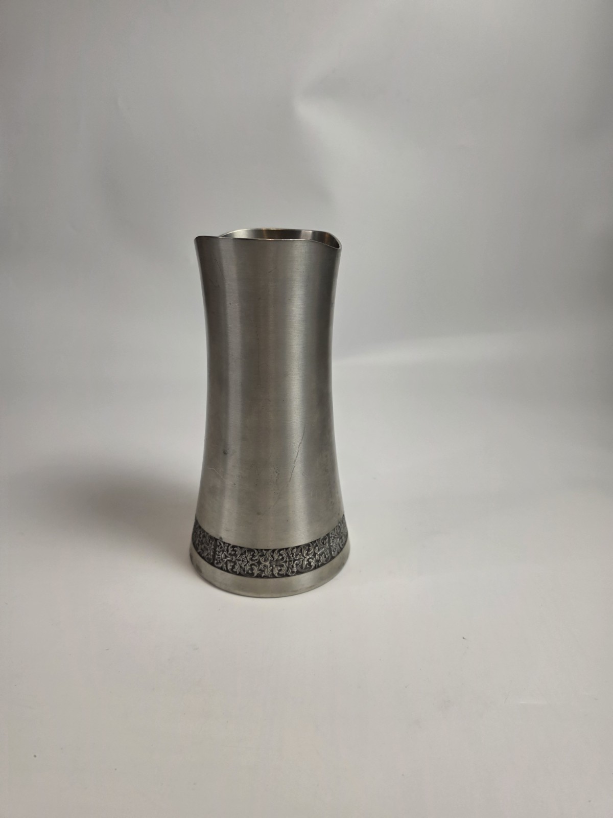ROYAL SELANGOR CLASSIC EXPRESSIONS SATIN PEWTER COLUMN VASE Curved Top 9\ ROYAL SELANGOR CLASSIC EXPRESSIONS SATIN PEWTER COLUMN VASE Curved Top 9\