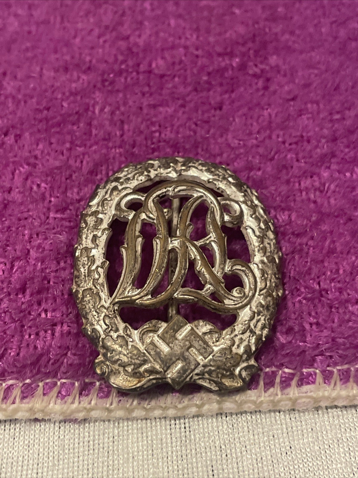 ORIGINAL PRE WWII GERMAN NATIONAL SCARCE DRL SPORTS BADGE DEUTSCHES SILVER ORIGINAL PRE WWII GERMAN NATIONAL SCARCE DRL SPORTS BADGE DEUTSCHES SILVER