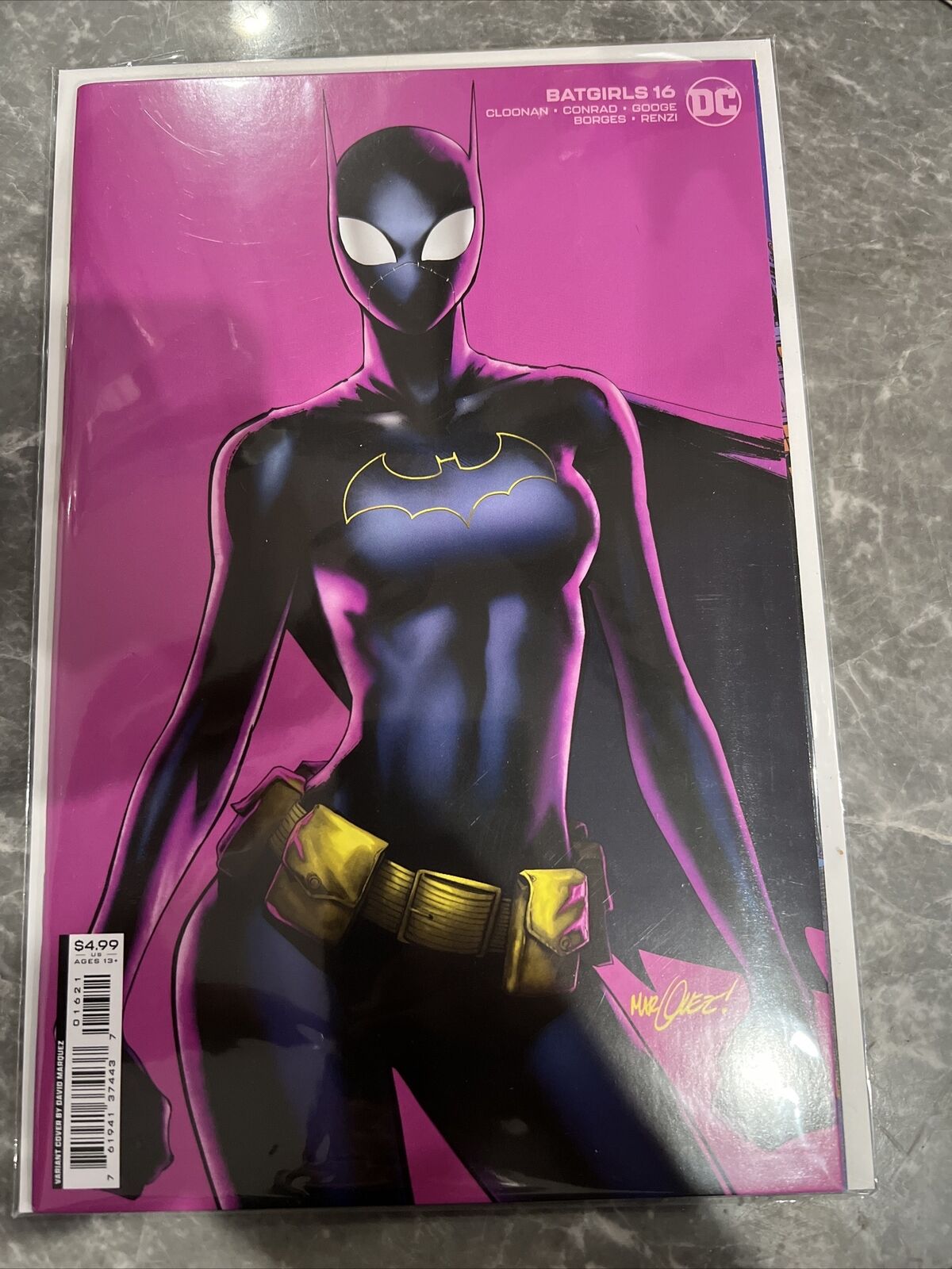 Batgirls #16   |  Cover  B   |    card stock variant  |  NM  NEW