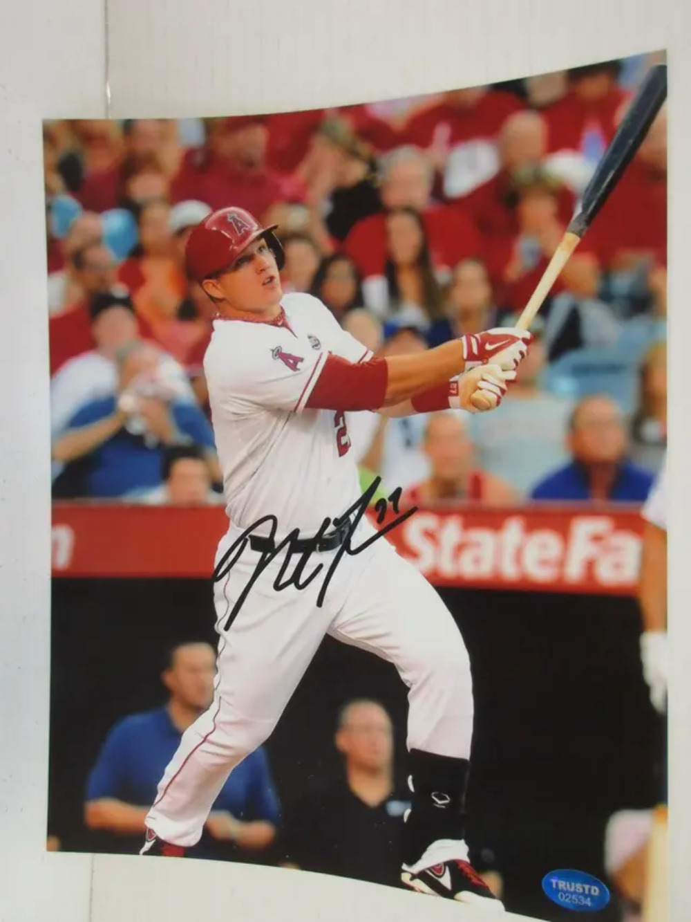 Mike Trout of the LA Angels signed autographed 8x10 photo TAA COA 534