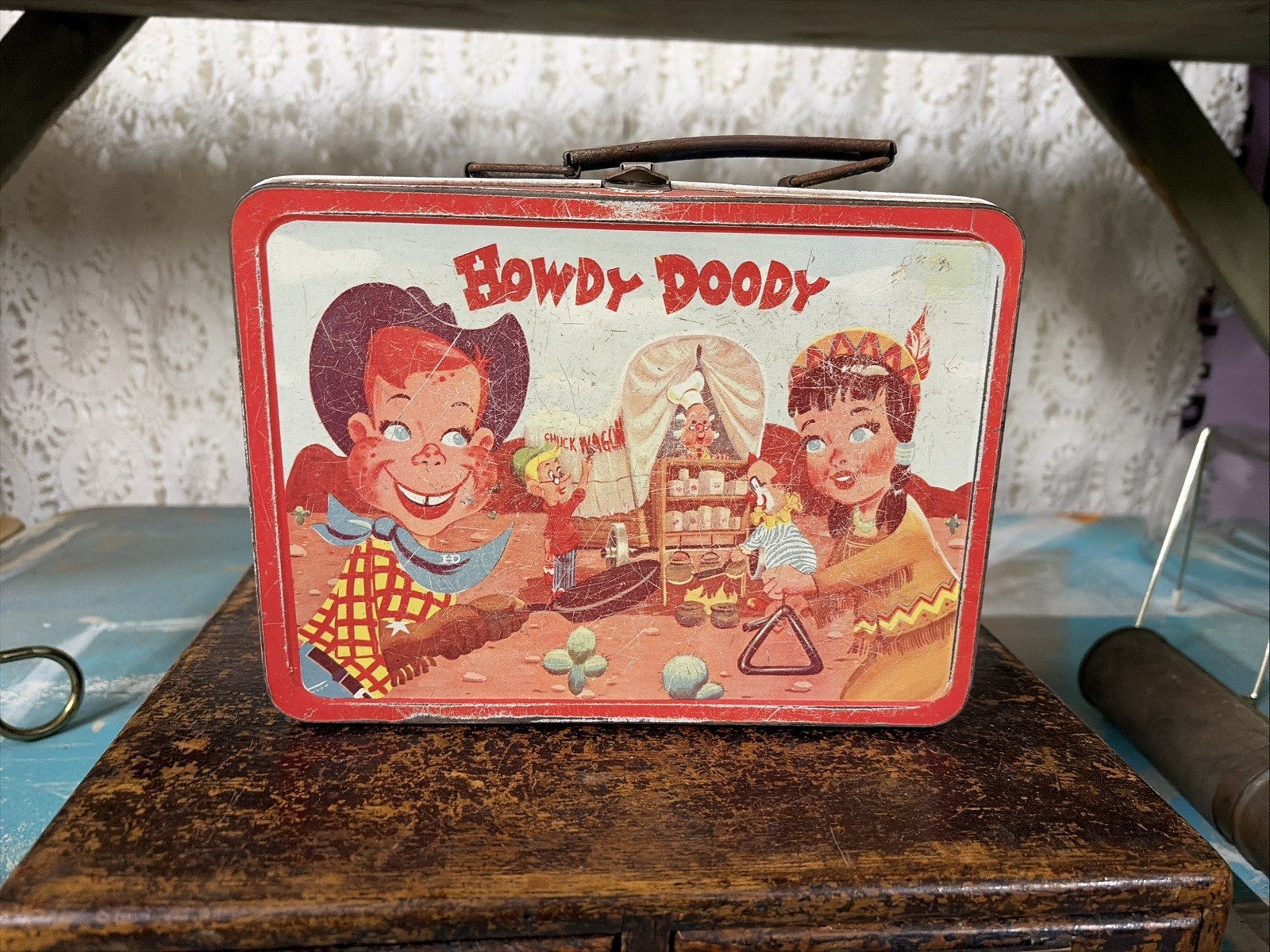 Howdy Doody Vintage Collectible Metal Lunchbox (1954) Howdy Doody Vintage Collectible Metal Lunchbox (1954)