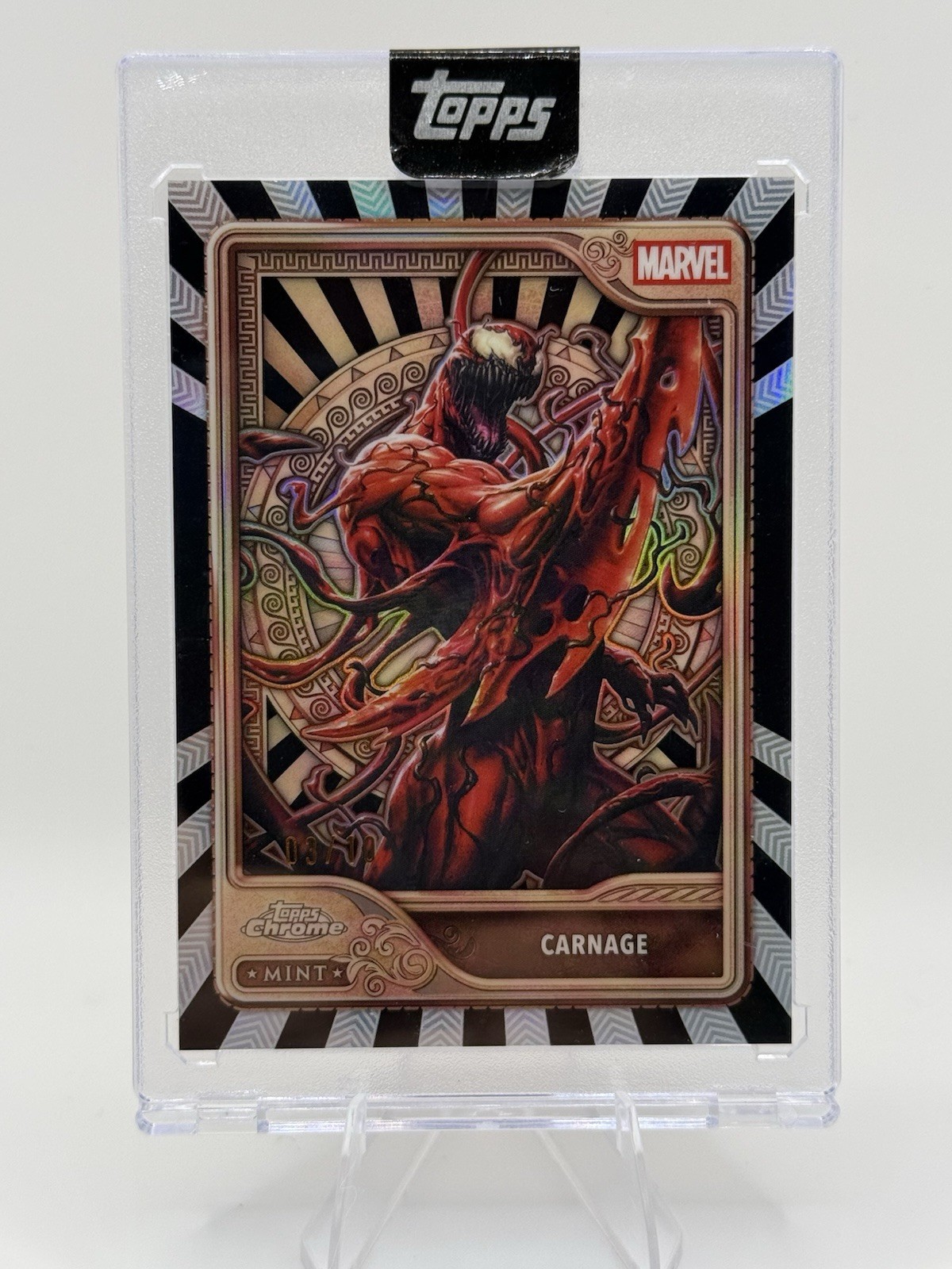 2026 Topps Mint Marvel Carnage Encased Bronze Card Black Refractor #35 03/10 2026 Topps Mint Marvel Carnage Encased Bronze Card Black Refractor #35 03/10