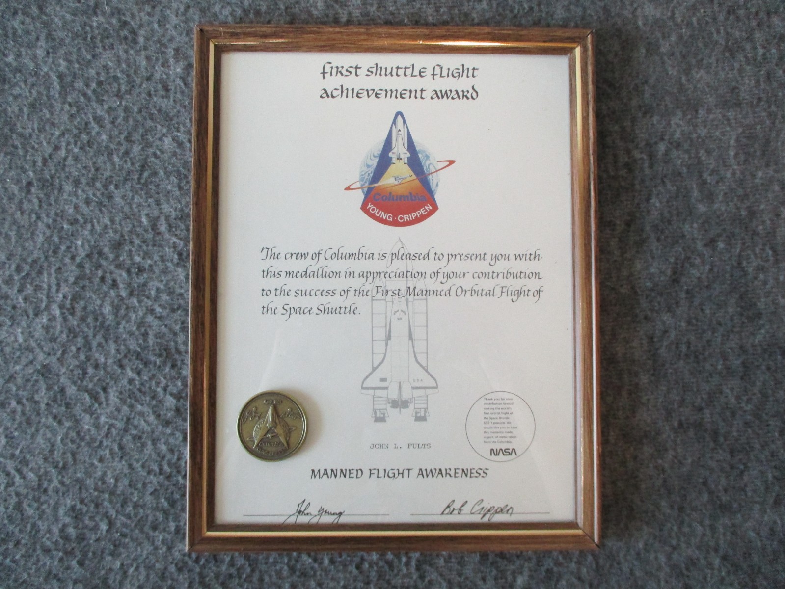 NASA MSFC SPACE SHUTTLE COLUMBIA STS-1 FLOWN COIN w/CERTIFICATE NASA MSFC SPACE SHUTTLE COLUMBIA STS-1 FLOWN COIN w/CERTIFICATE