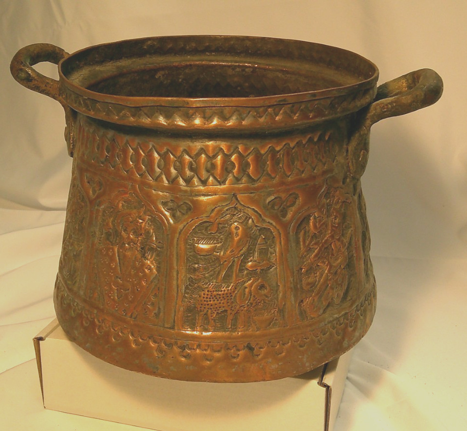 Indo-Persian Anique Copper Pot w/ Handles 18th/19th Century Indo-Persian Anique Copper Pot w/ Handles 18th/19th Century