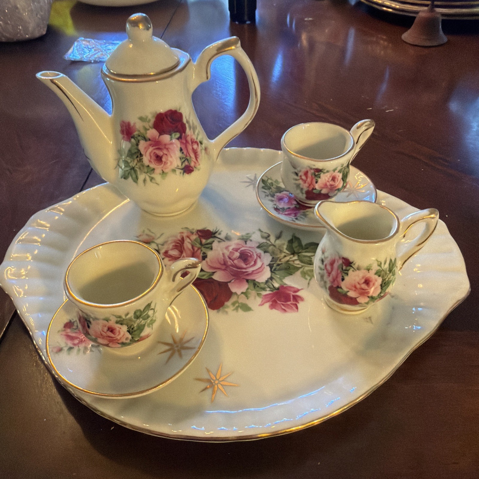 Vintage Miniature Child's Tea Set Victorian Rose & Gold Trim Display Only Vintage Miniature Child's Tea Set Victorian Rose & Gold Trim Display Only
