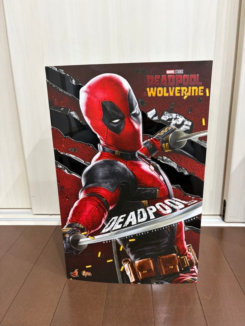 Hot Toys Deadpool MMS746 1/6 scale #596a7b Hot Toys Deadpool MMS746 1/6 scale #596a7b