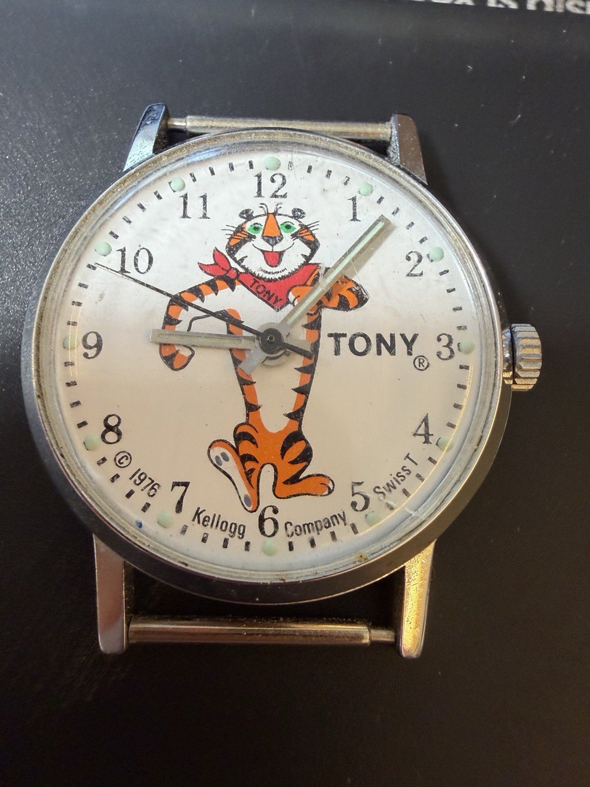 Vintage 1976 Kellogg’s Tony the Tiger Watch Swiss Mechanical tested works Vintage 1976 Kellogg’s Tony the Tiger Watch Swiss Mechanical tested works