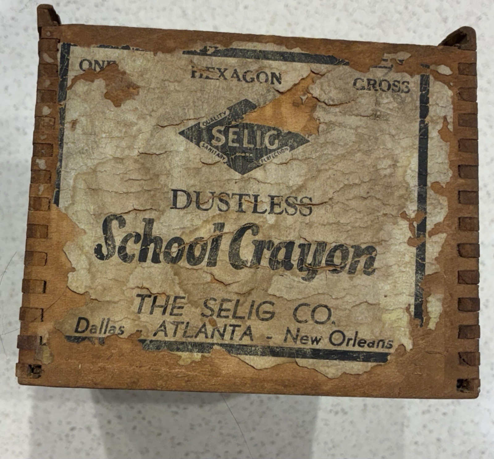 Vintage Selig Company \ Vintage Selig Company \