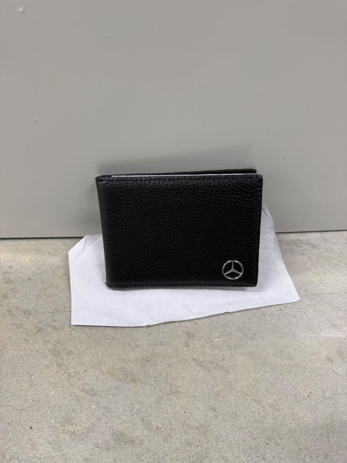 Mercedes Black Pebbled Leather Men's Bifold Wallet With Emblem Logo brand new Mercedes Black Pebbled Leather Men's Bifold Wallet With Emblem Logo brand new
