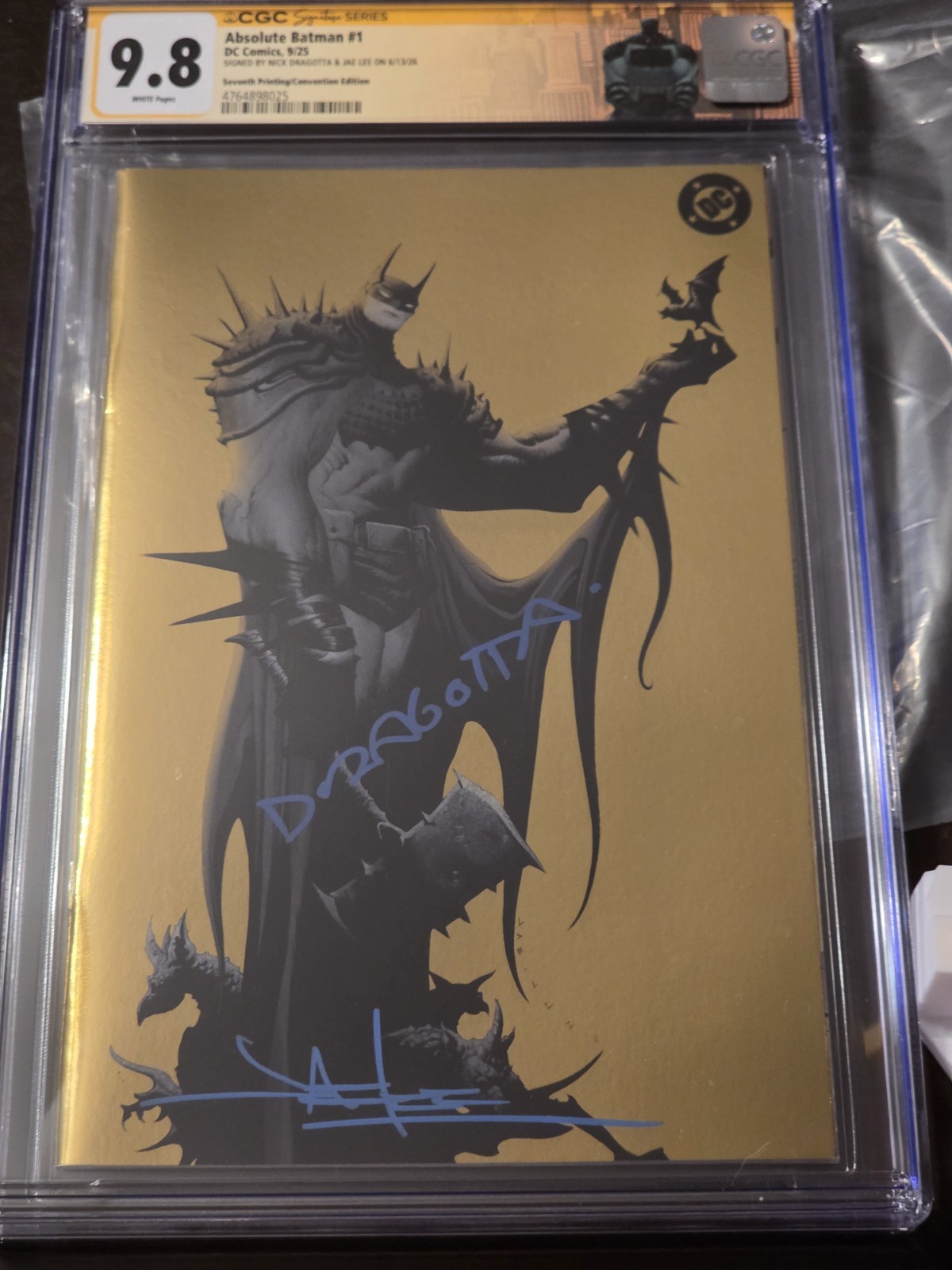 Absolute Batman #1 SDCC Jae Lee Foil CGC 9.8 Signed JaeLee /Dragotta Cust Label Absolute Batman #1 SDCC Jae Lee Foil CGC 9.8 Signed JaeLee /Dragotta Cust Label