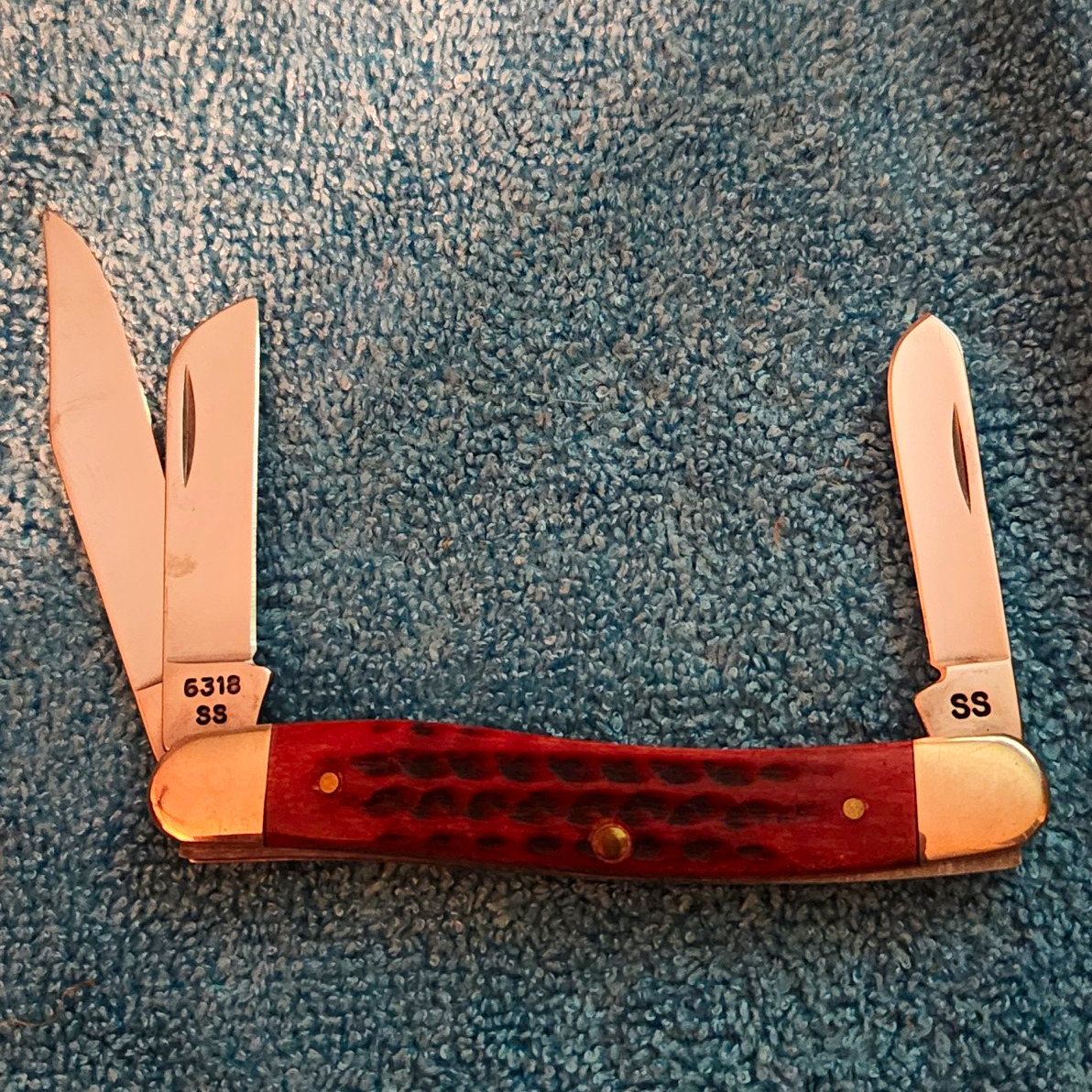 Case XX Stockman 6318 SS Brown Bone 3-Blade SS Slipjoint Pocketknife No Box Case XX Stockman 6318 SS Brown Bone 3-Blade SS Slipjoint Pocketknife No Box