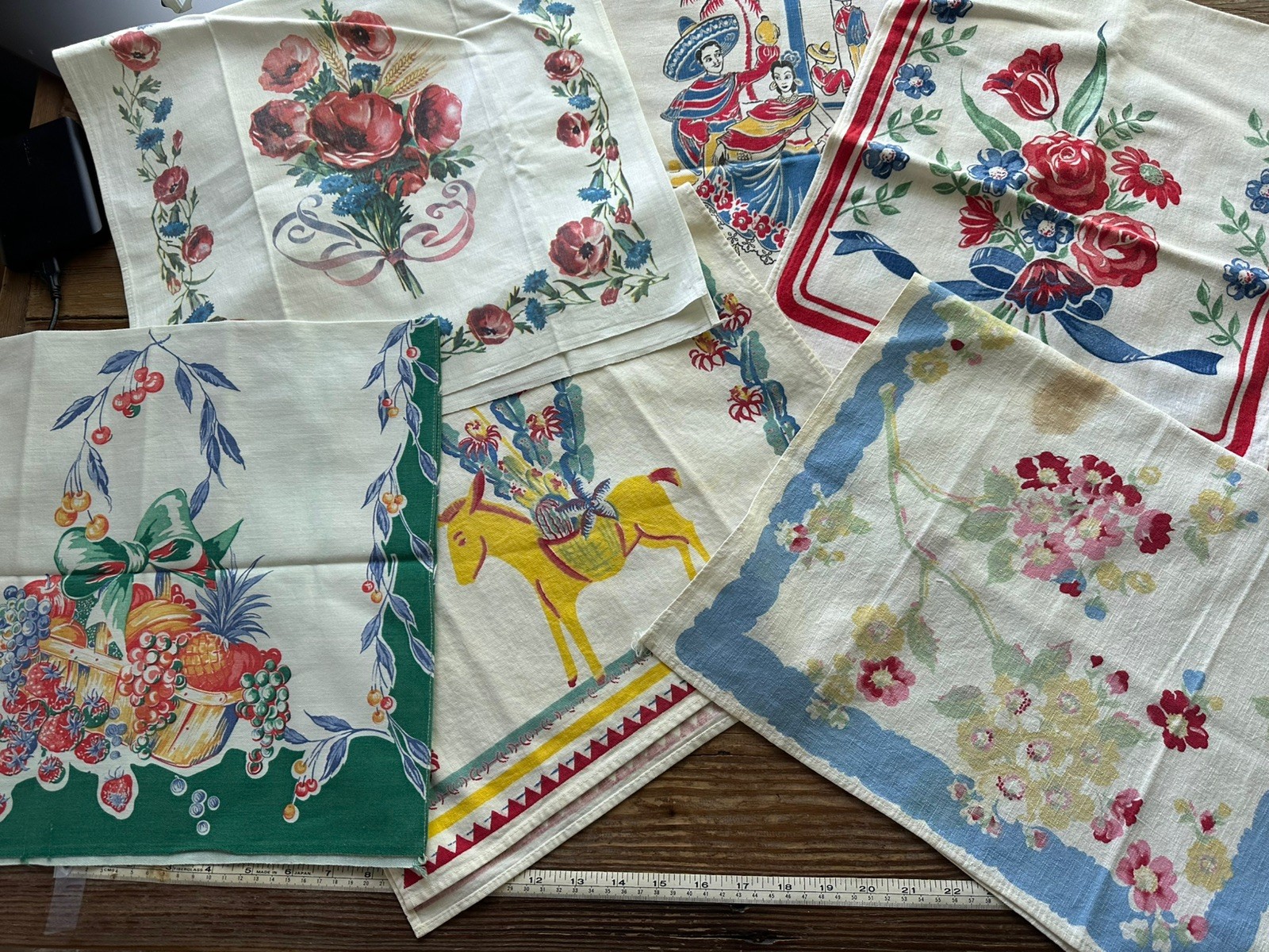 Vintage Lot 6 Linen Cotton Tea Dish Towels Floral Prints Cannon AS FOUND Vintage Lot 6 Linen Cotton Tea Dish Towels Floral Prints Cannon AS FOUND