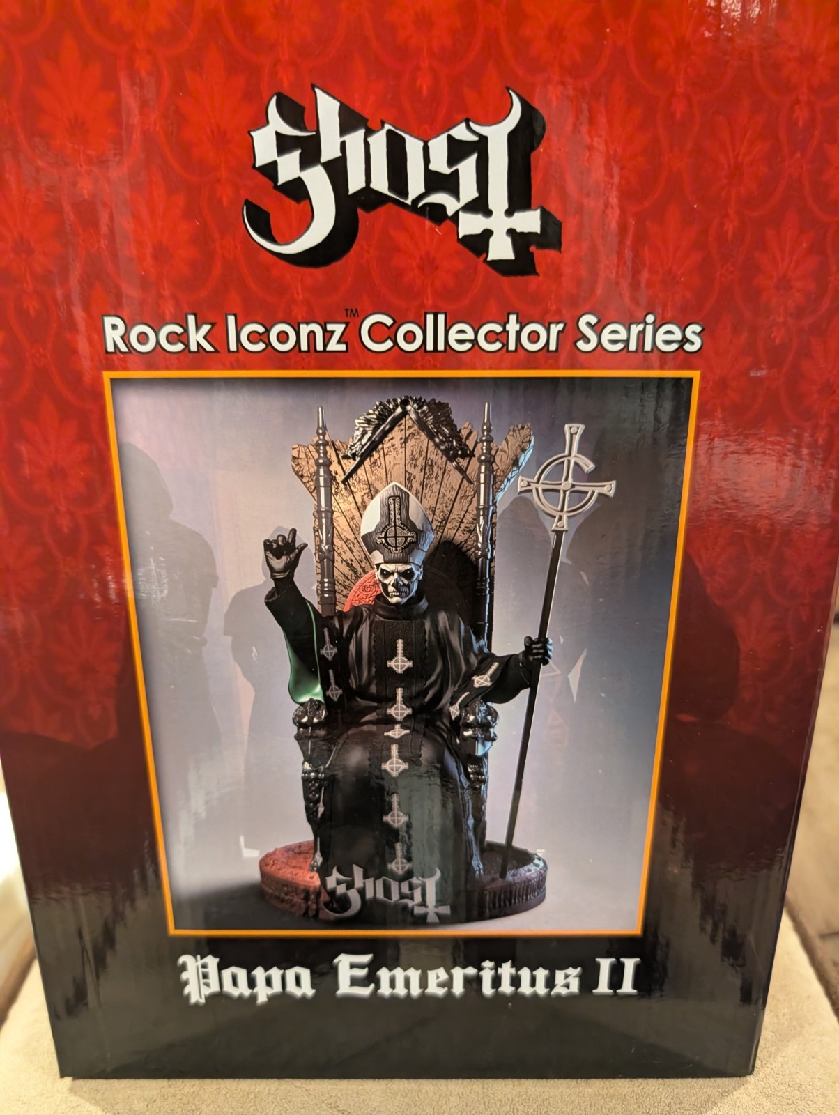Ghost - Papa Emeritus 2 Knucklebonz Rock Iconz Statue RARE (Displayed) II Ghost - Papa Emeritus 2 Knucklebonz Rock Iconz Statue RARE (Displayed) II