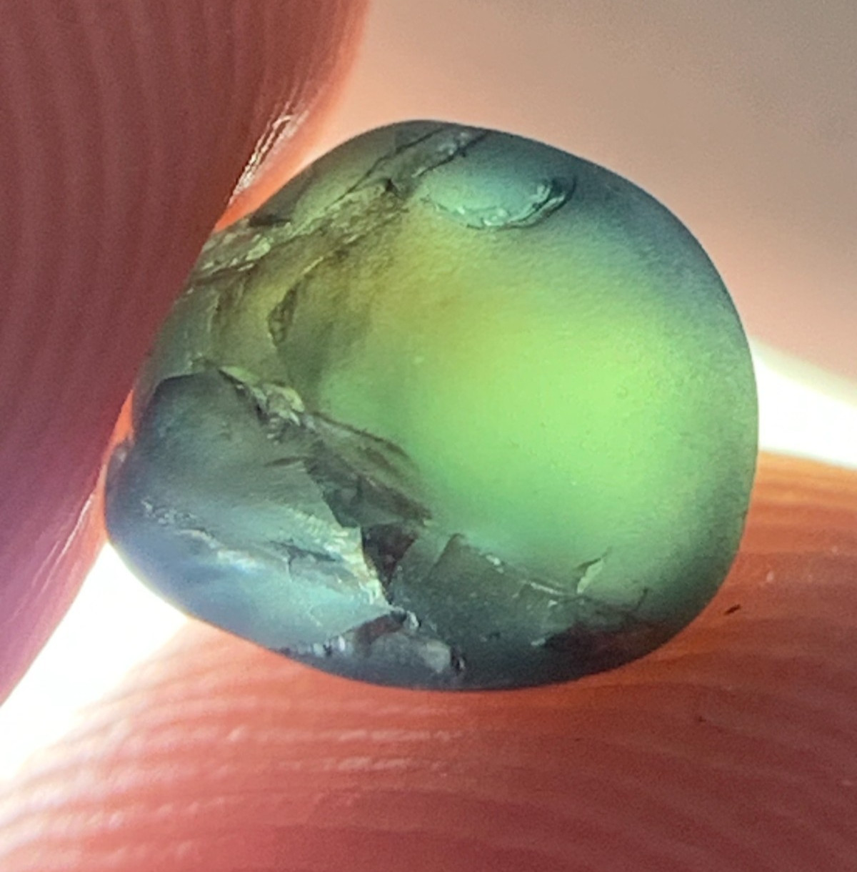 1.90 Ct Natural Teal Sapphire Madagascar — Green & Blue | Untreated 1.90 Ct Natural Teal Sapphire Madagascar — Green & Blue | Untreated