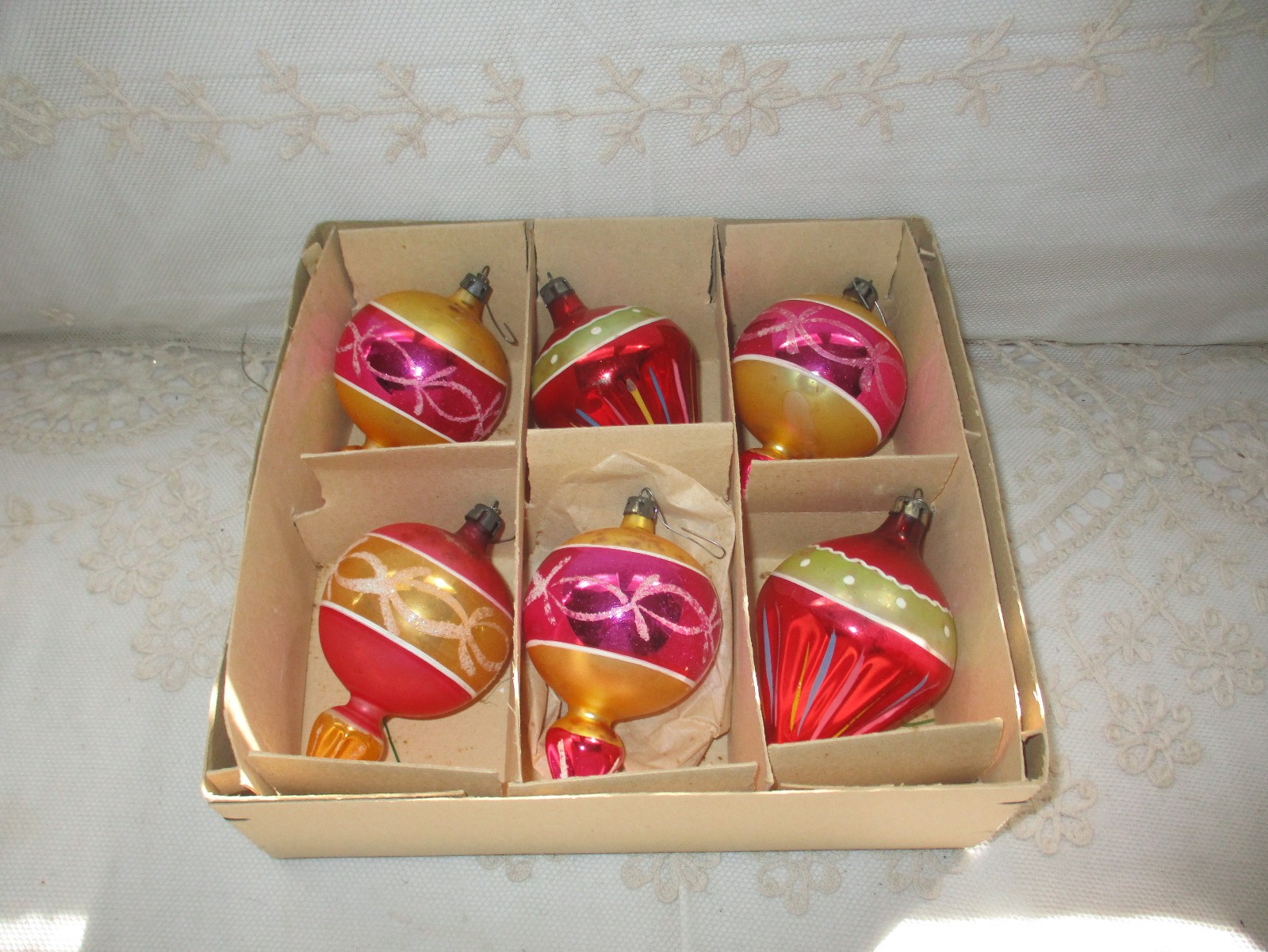 Six Vintage JUMBO 4.5” & 4.75\