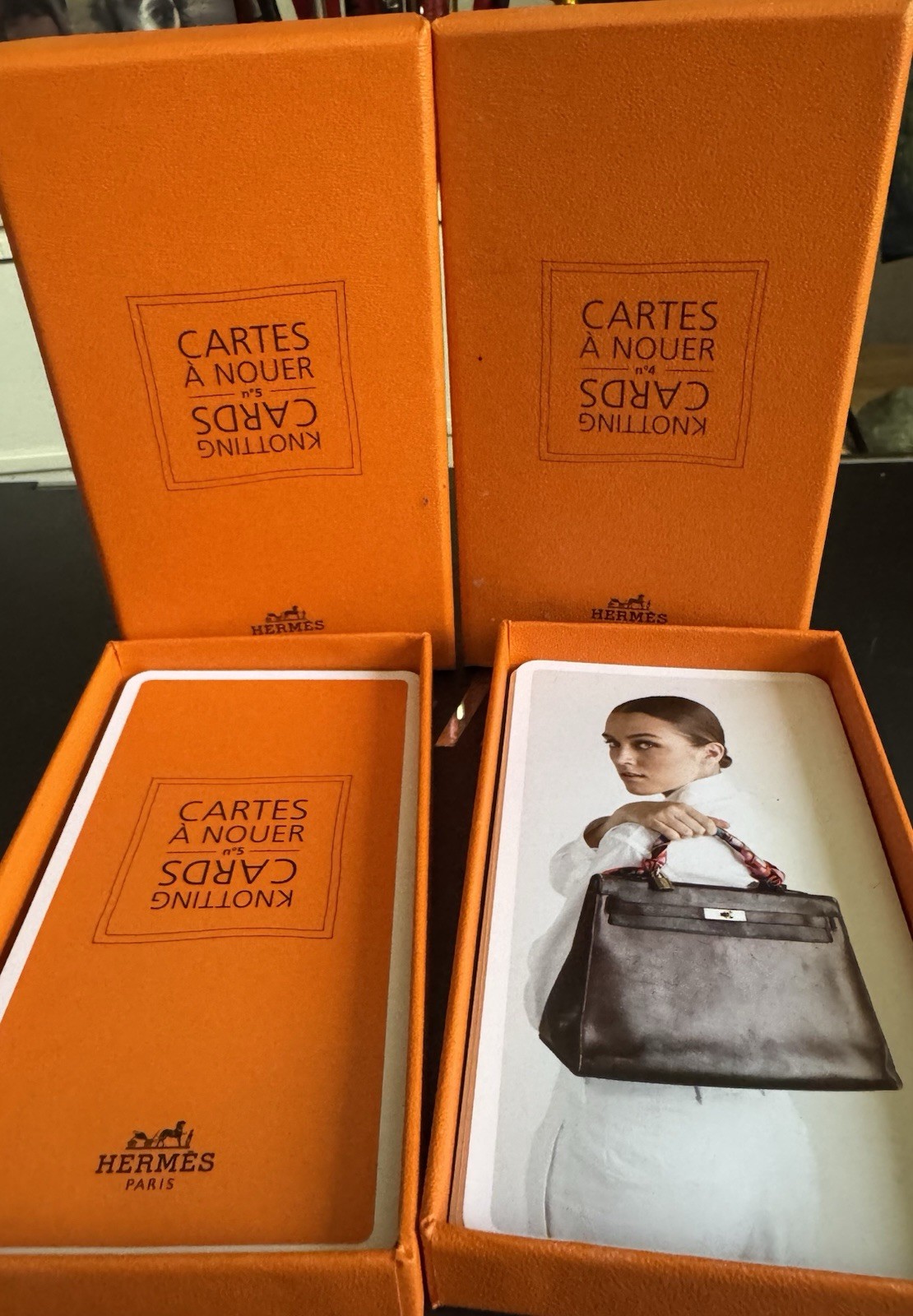 Hermès Paris Cartes à Nouer Knotting Cards- 1 box of Fashion Styling Card Set Hermès Paris Cartes à Nouer Knotting Cards- 1 box of Fashion Styling Card Set
