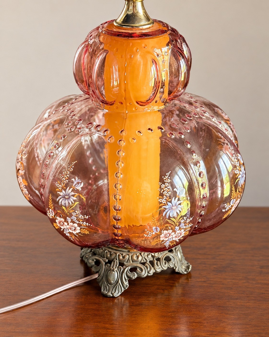 Pair Vintage Pink Hobnail Glass Table Lamps Amber Glow Floral Hollywood Regency Pair Vintage Pink Hobnail Glass Table Lamps Amber Glow Floral Hollywood Regency