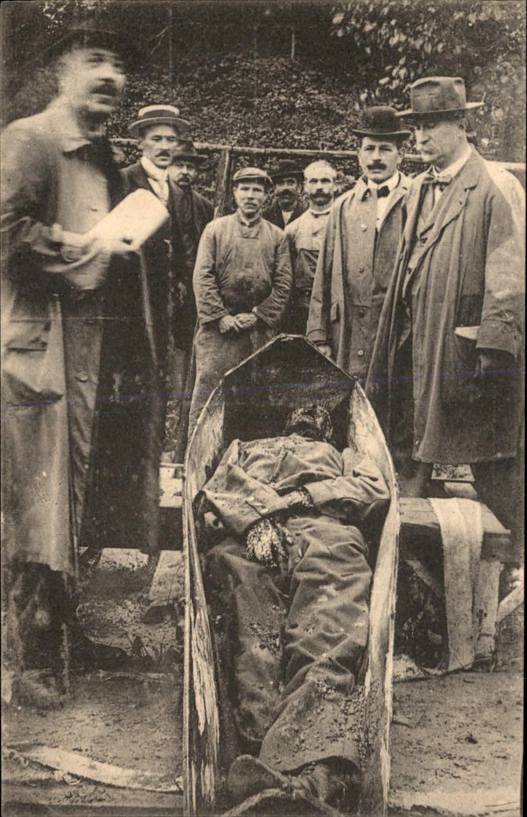 Death of Edith Cavell Rammler Shot & Killed For Not Firing c1918 RPPC bhn Death of Edith Cavell Rammler Shot & Killed For Not Firing c1918 RPPC bhn