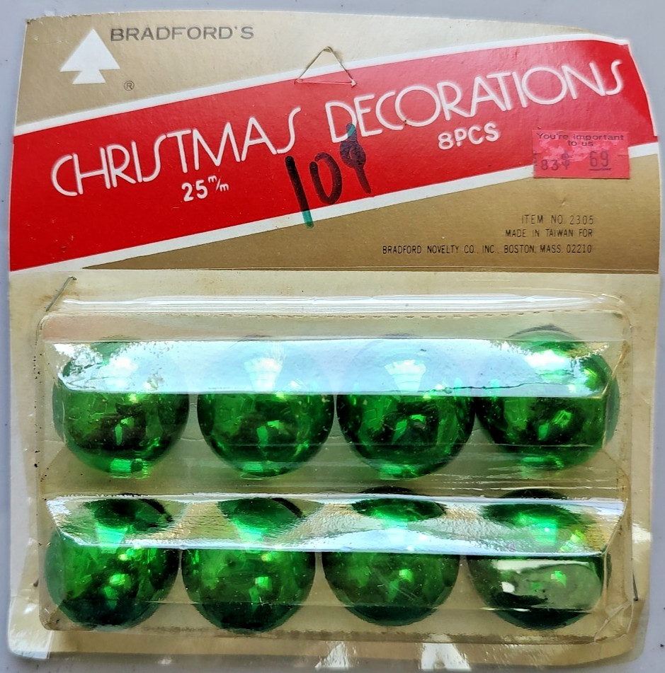 Vintage Bradford's Small Ball Green Shiny Christmas Decorations 25mm Sealed Vintage Bradford's Small Ball Green Shiny Christmas Decorations 25mm Sealed