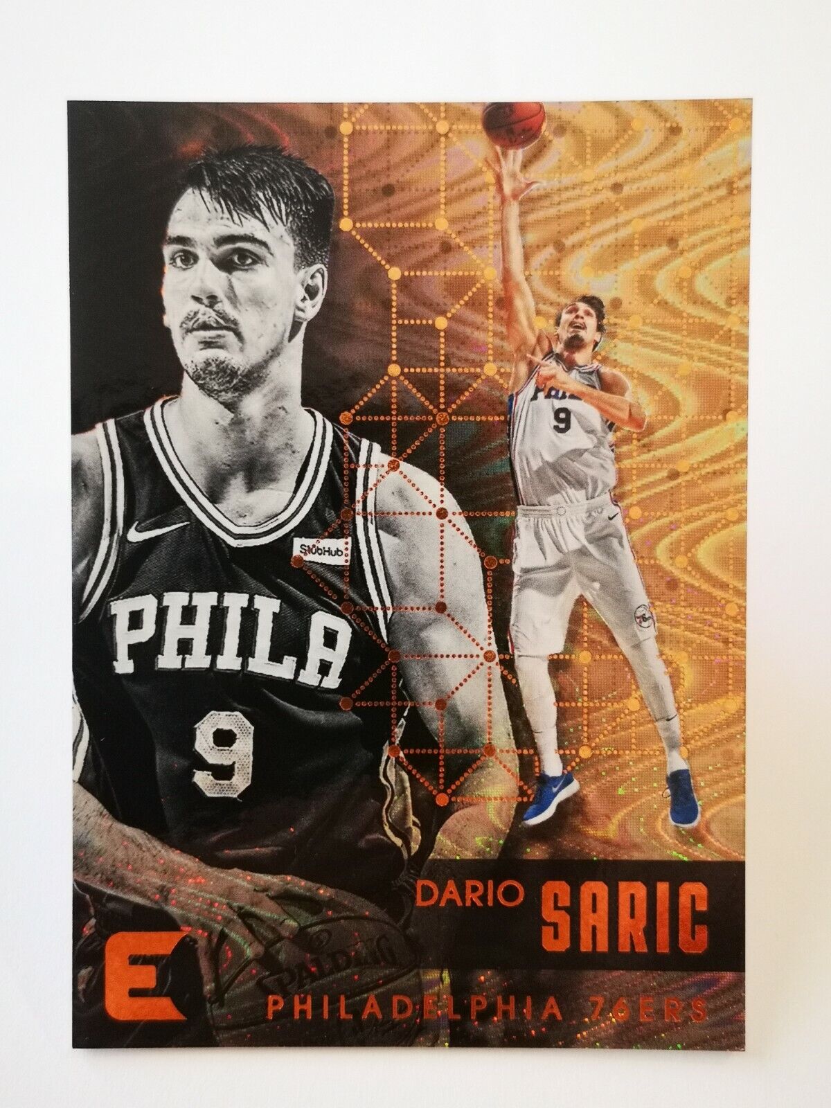 Panini Essentials 2017-18 N36 card NBA Philadelphia 76ers #125 Dario Saric