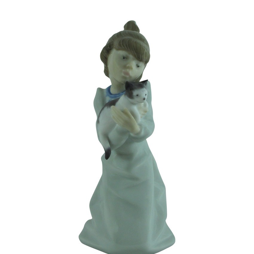 Vintage 1989 Lladro 5712 Sleepy Kitten Figurine Girl Holding Cat Spain In Box