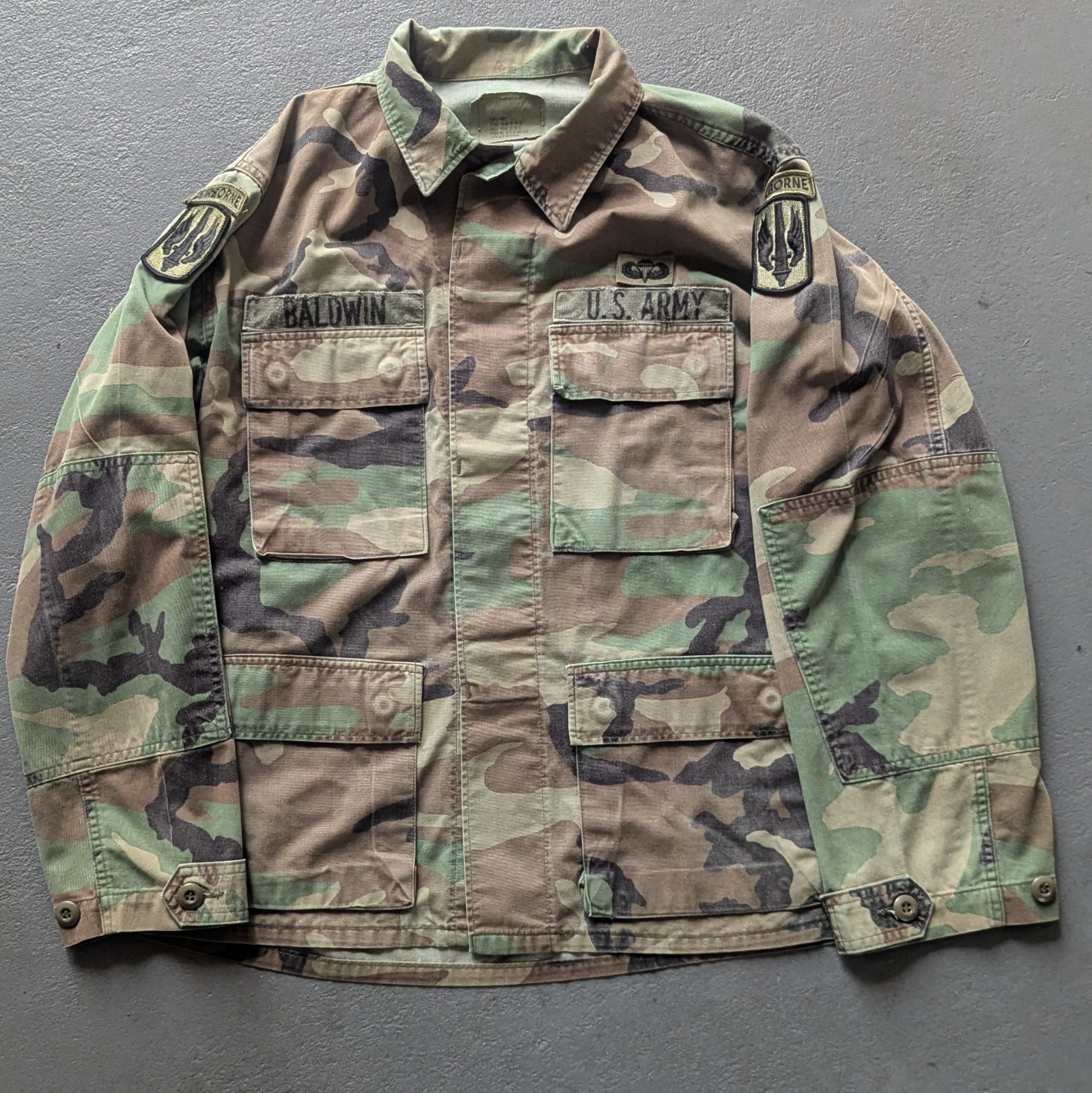 US Army Woodland BDU Shirt Mens Small Short M81 Airborne 18th Artillery Camo US Army Woodland BDU Shirt Mens Small Short M81 Airborne 18th Artillery Camo