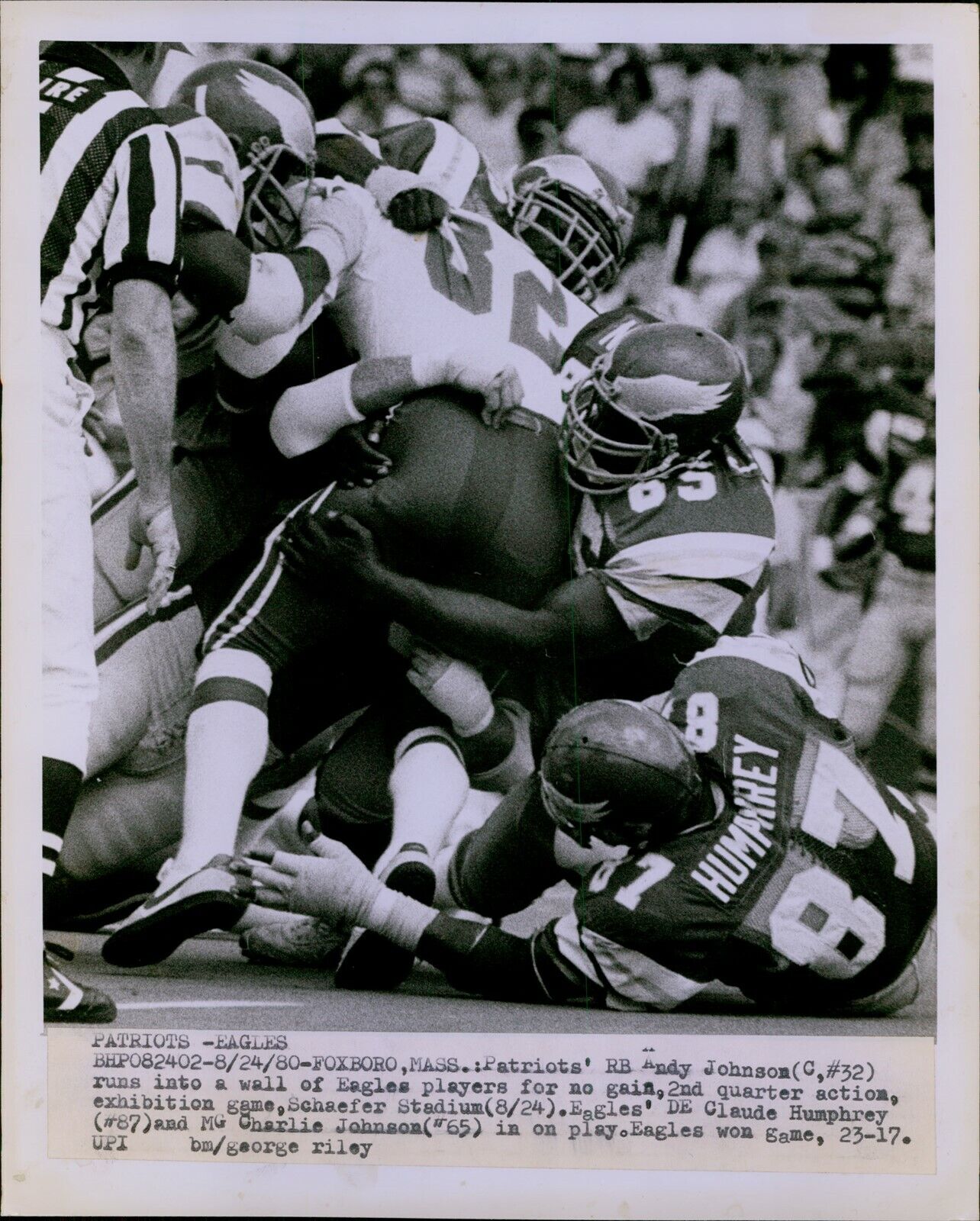 LG767 1980 Orig George Riley Photo ANDY JOHNSON New England Patriots vs Eagles