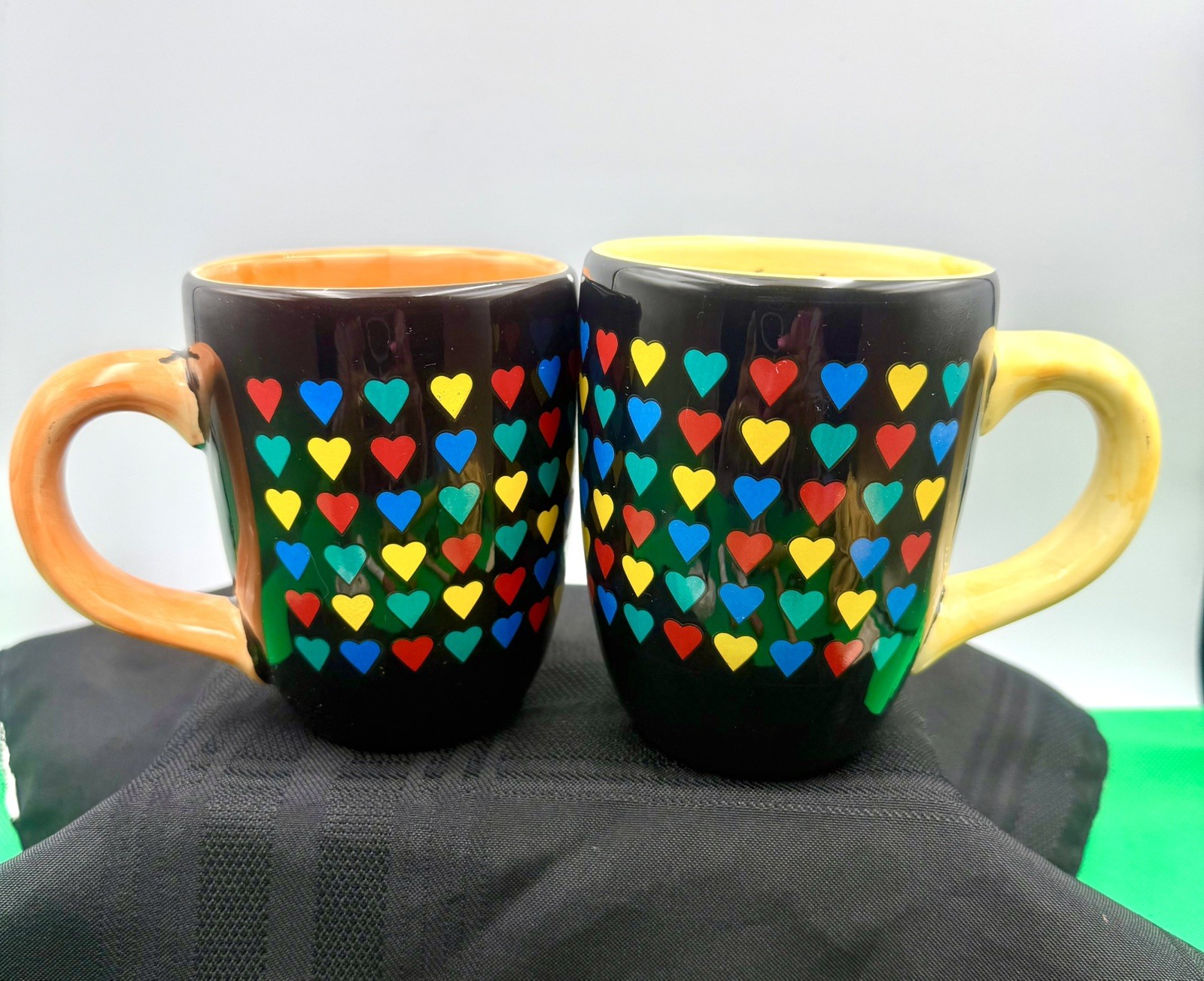 Beautiful Set of San Francisco Black Multi-color Hearts coffee mugs Beautiful Set of San Francisco Black Multi-color Hearts coffee mugs