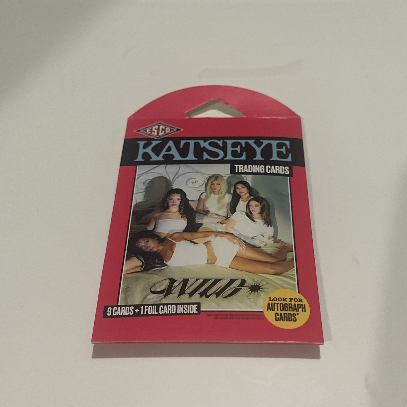 2026 Katseye Wild ESCO Trading Card Pack 9 Cards + 1 Foil 2026 Katseye Wild ESCO Trading Card Pack 9 Cards + 1 Foil