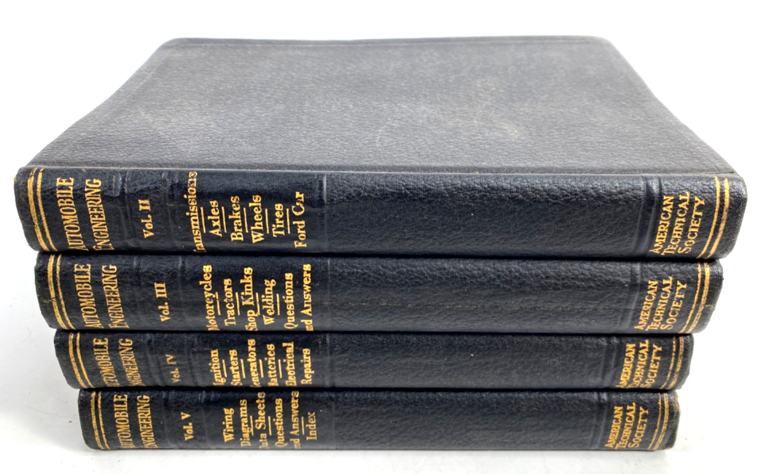 1926 AUTOMOBILE ENGINEERING VOL. 2,3,4,5 antique lot of four car reference books 1926 AUTOMOBILE ENGINEERING VOL. 2,3,4,5 antique lot of four car reference books