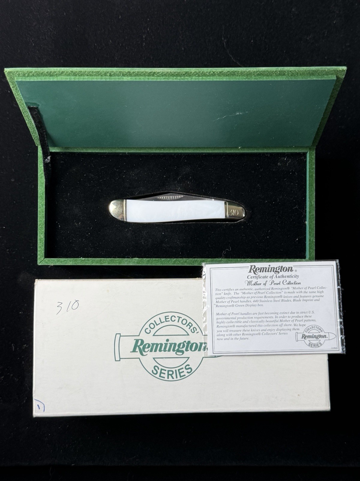 Remington Collectors Series RE18231 Peanut Mother of Pearl Knife 310 Pocketknife Remington Collectors Series RE18231 Peanut Mother of Pearl Knife 310 Pocketknife