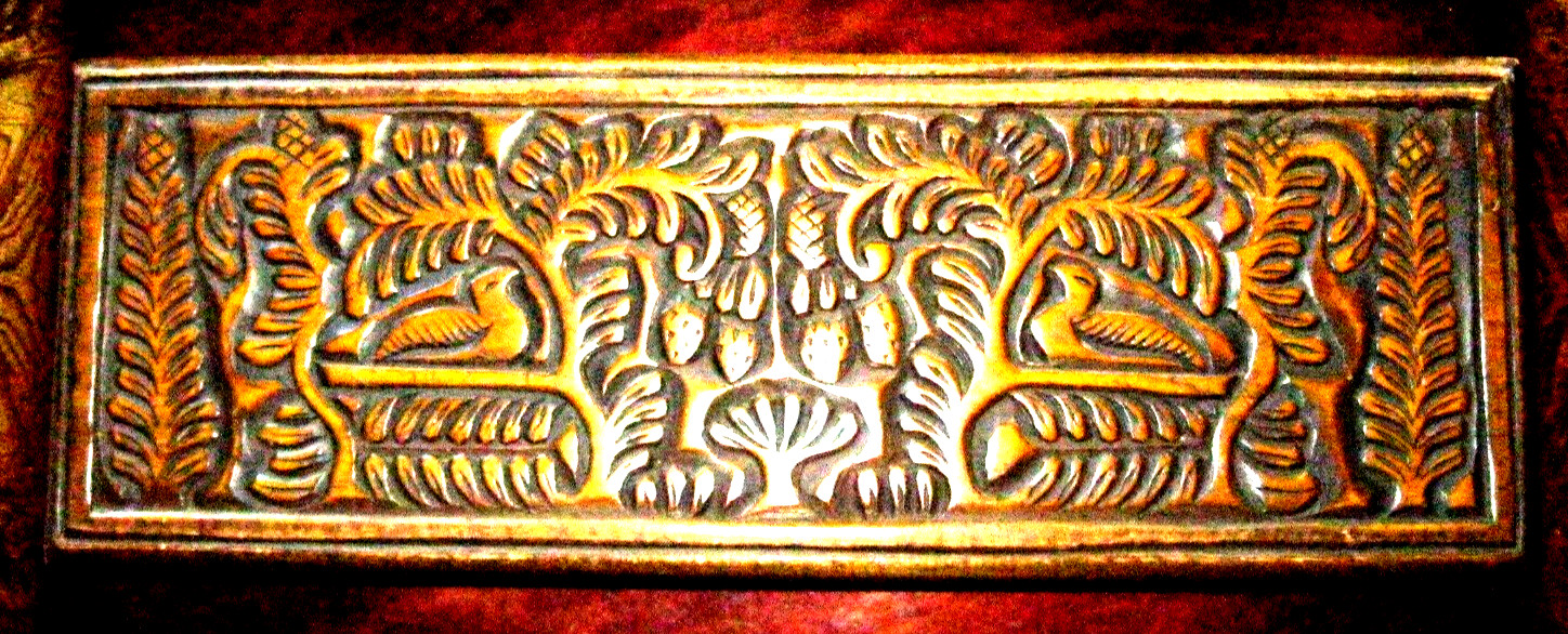 Antique Folk Art Carved Wood Gove Box Birds & Trees in Relief Alpine or Nordic Antique Folk Art Carved Wood Gove Box Birds & Trees in Relief Alpine or Nordic