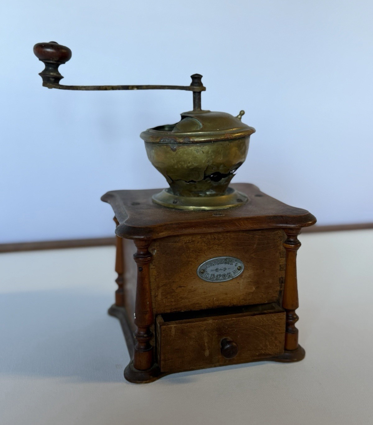 Antique Leinbrock's Reform oak manual coffee grinder with brass hopper e1900’s Antique Leinbrock's Reform oak manual coffee grinder with brass hopper e1900’s