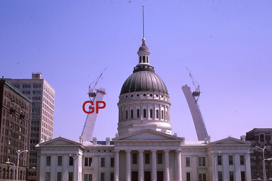 #XX164 - b Old 35mm Slide Photo- St Louis Arch Construction- Being Built- 1965