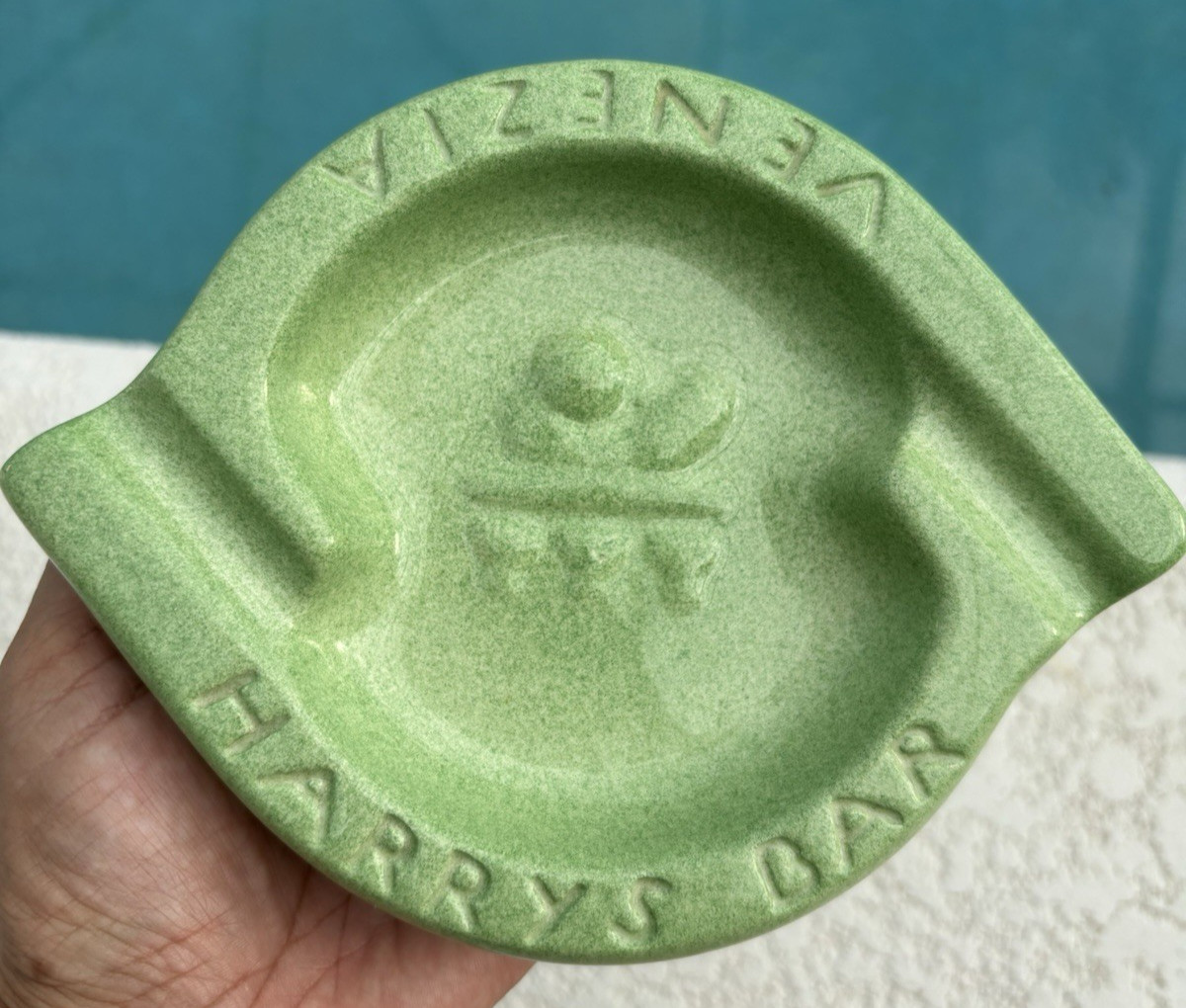 Harry\'s Bar Venezia MCM Ashtray La Rosa Blu Ceramic 6.75\