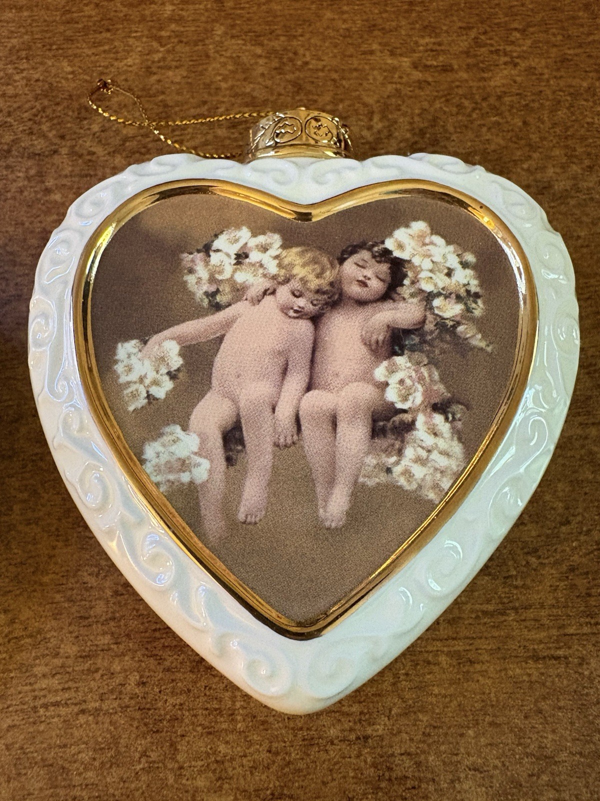 SET 2 Vtg Heart Porcelain Ornaments Bradford Editions “LovesHeavenly Messengers” SET 2 Vtg Heart Porcelain Ornaments Bradford Editions “LovesHeavenly Messengers”
