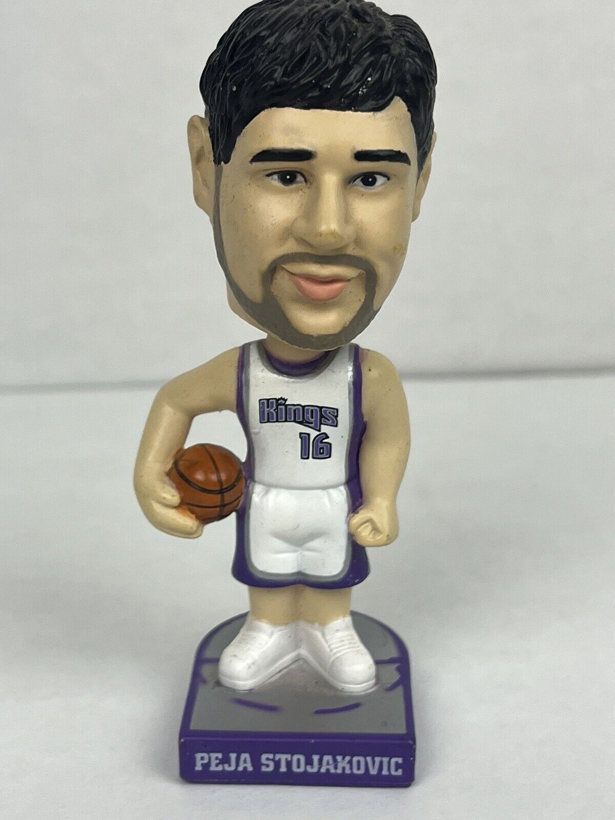 Sacramento Kings Peja Stojakovic NBA Mini Bobblehead Throwback Jersey VTG