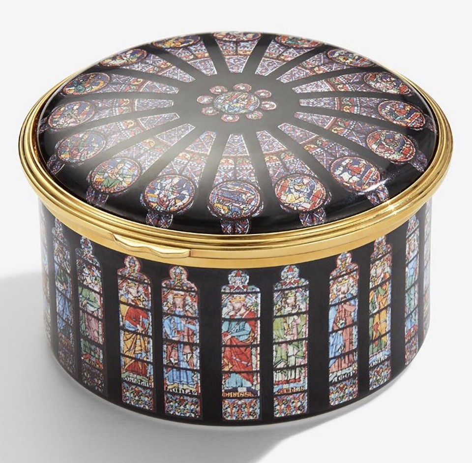 Halcyon Days The Rose Window of NotreDame Musical Enamel Box ENRND0151MG Halcyon Days The Rose Window of NotreDame Musical Enamel Box ENRND0151MG